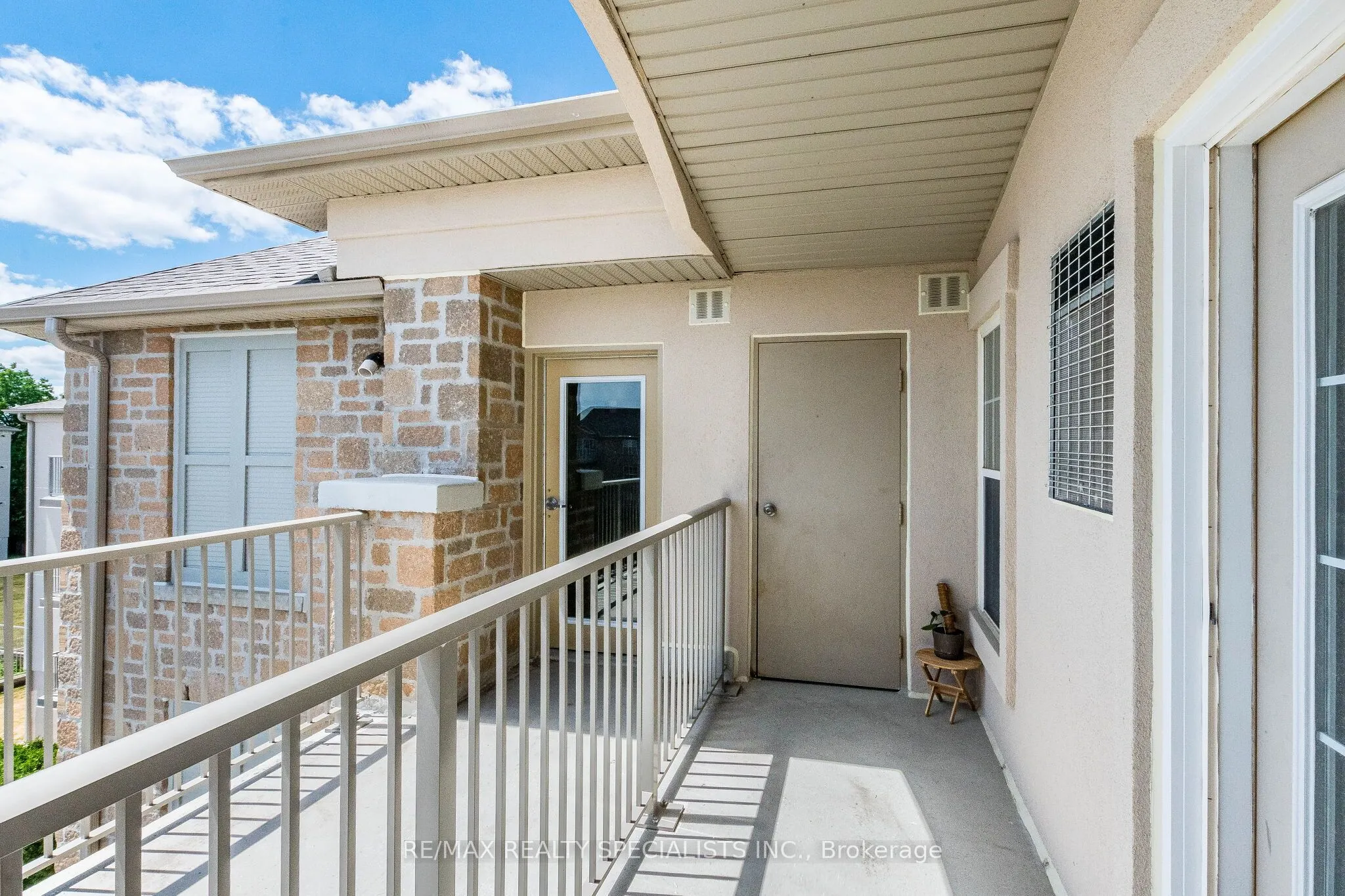 1480 Bishops Gate #406