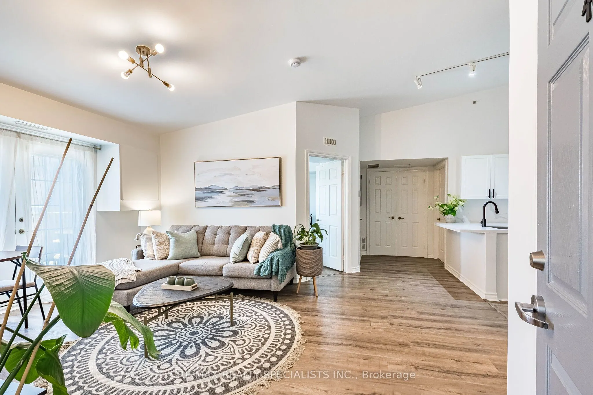 1480 Bishops Gate #406