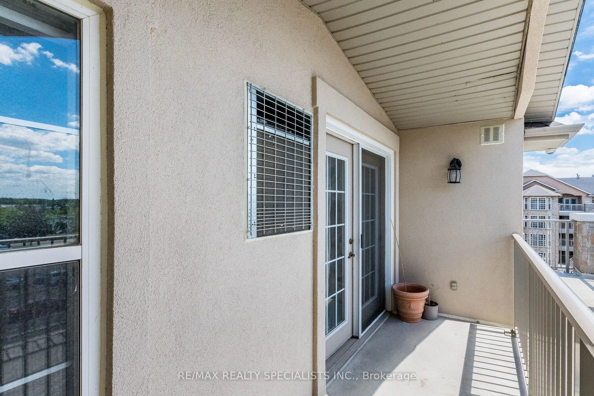 1480 Bishops Gate #406