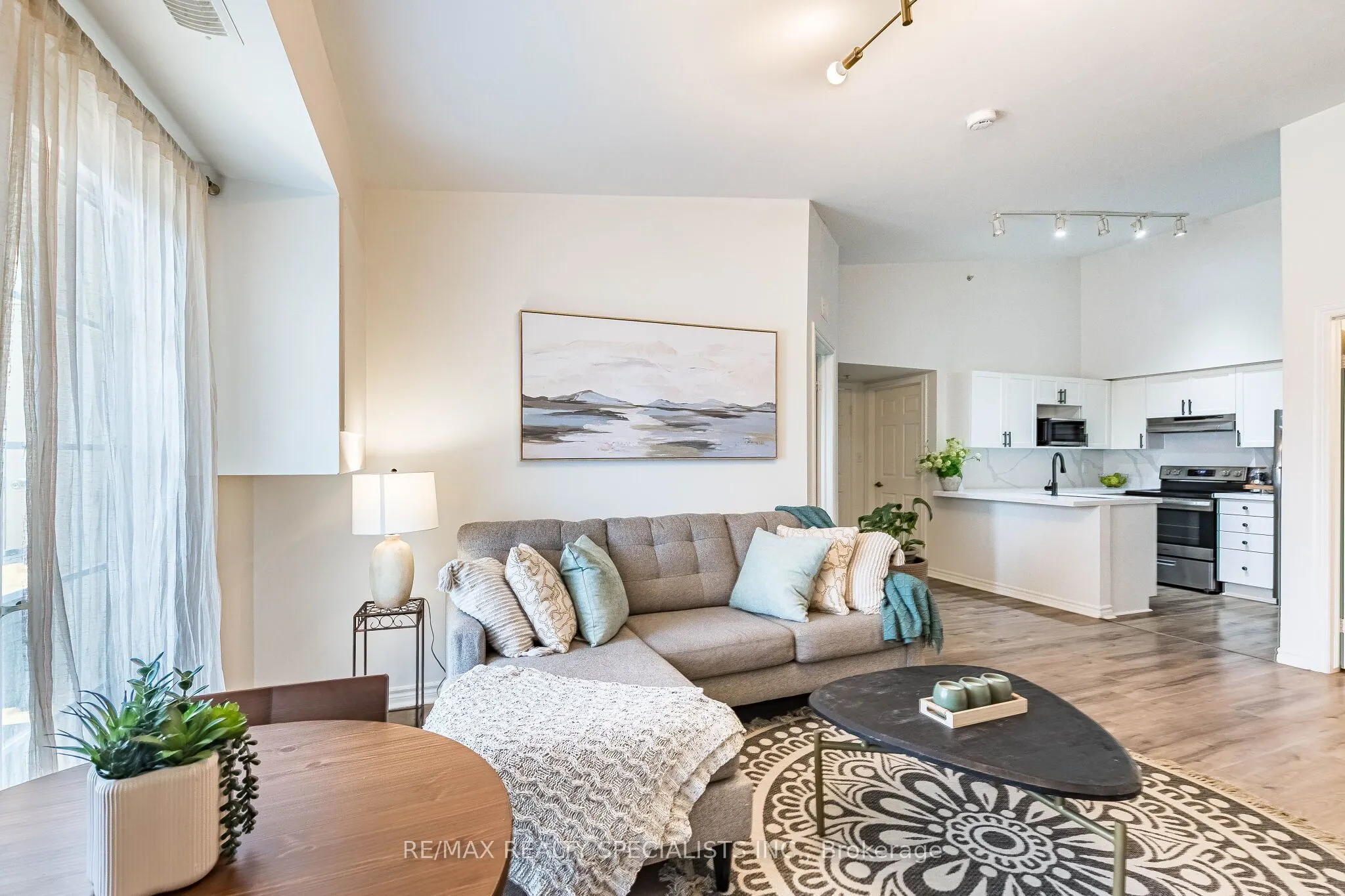 1480 Bishops Gate #406