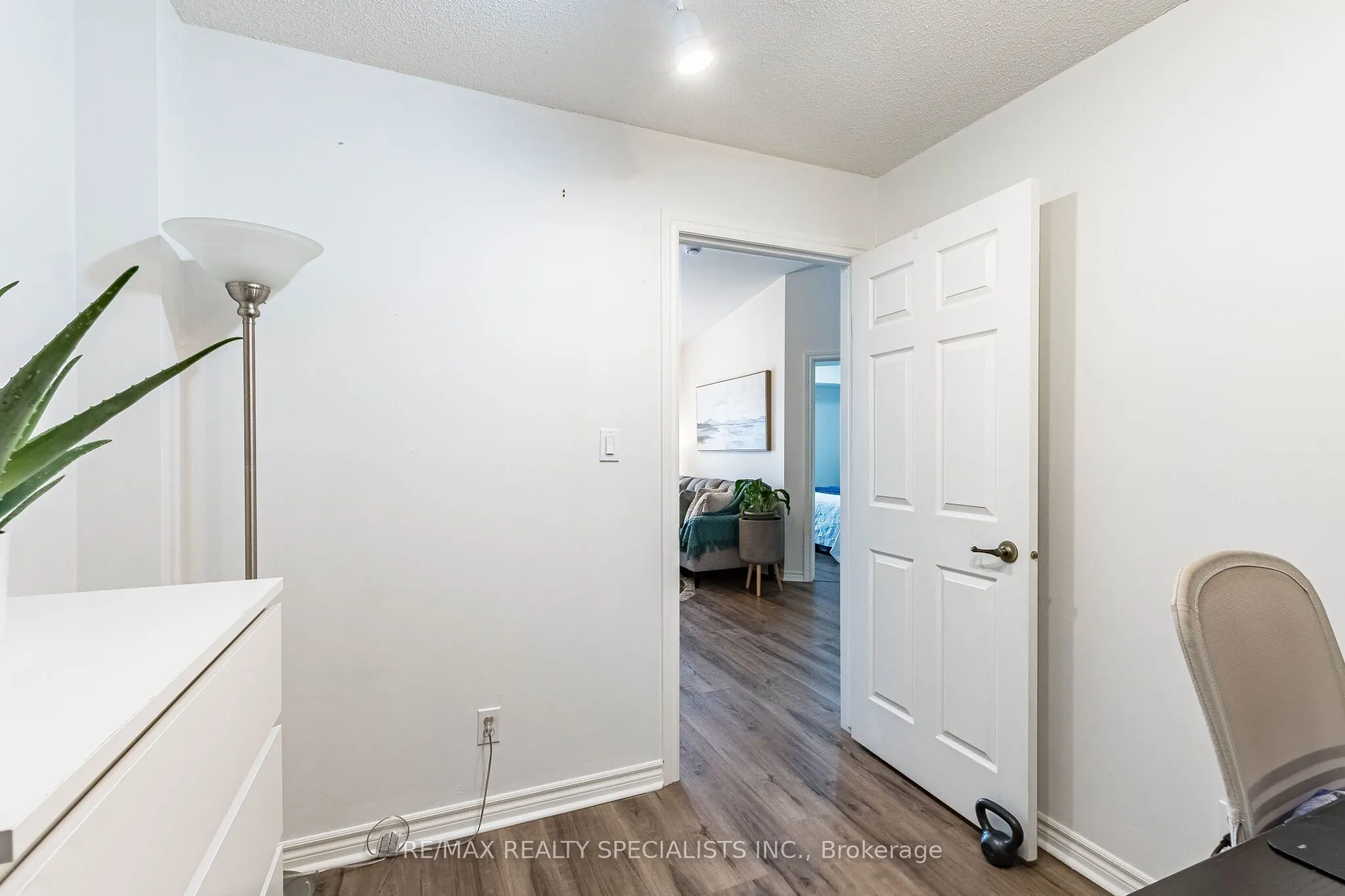 1480 Bishops Gate #406