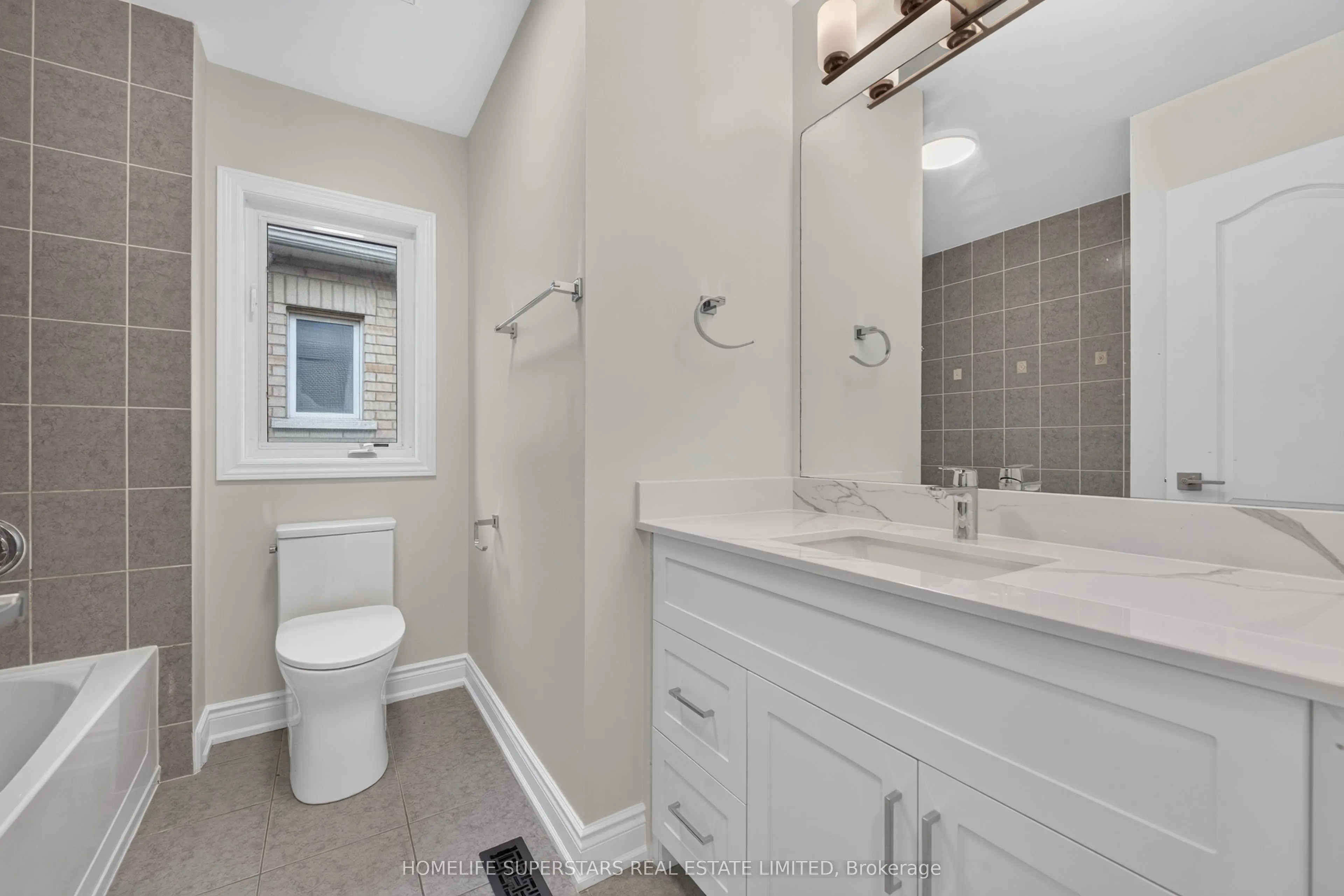 254 Giddings Crescent