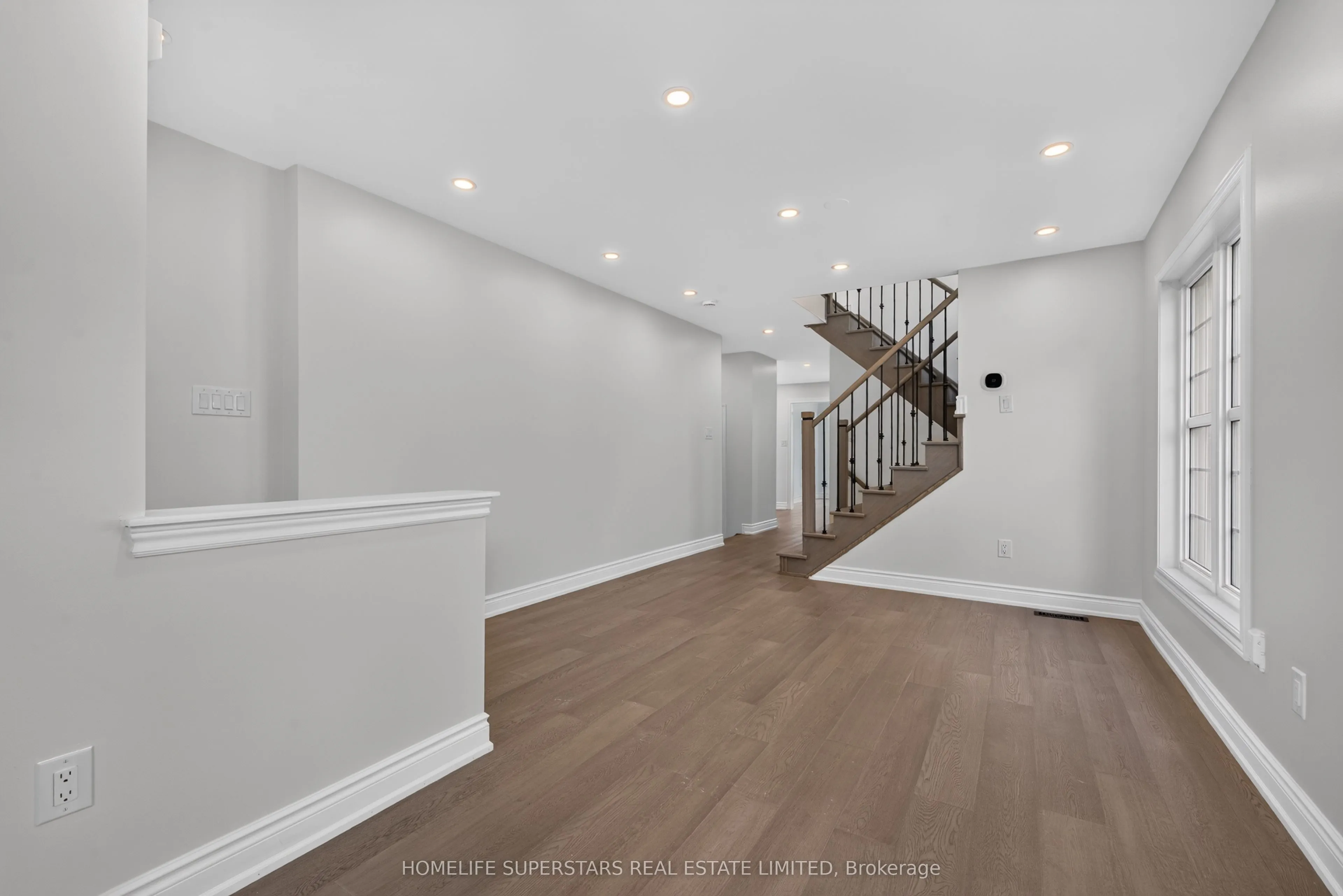 254 Giddings Crescent