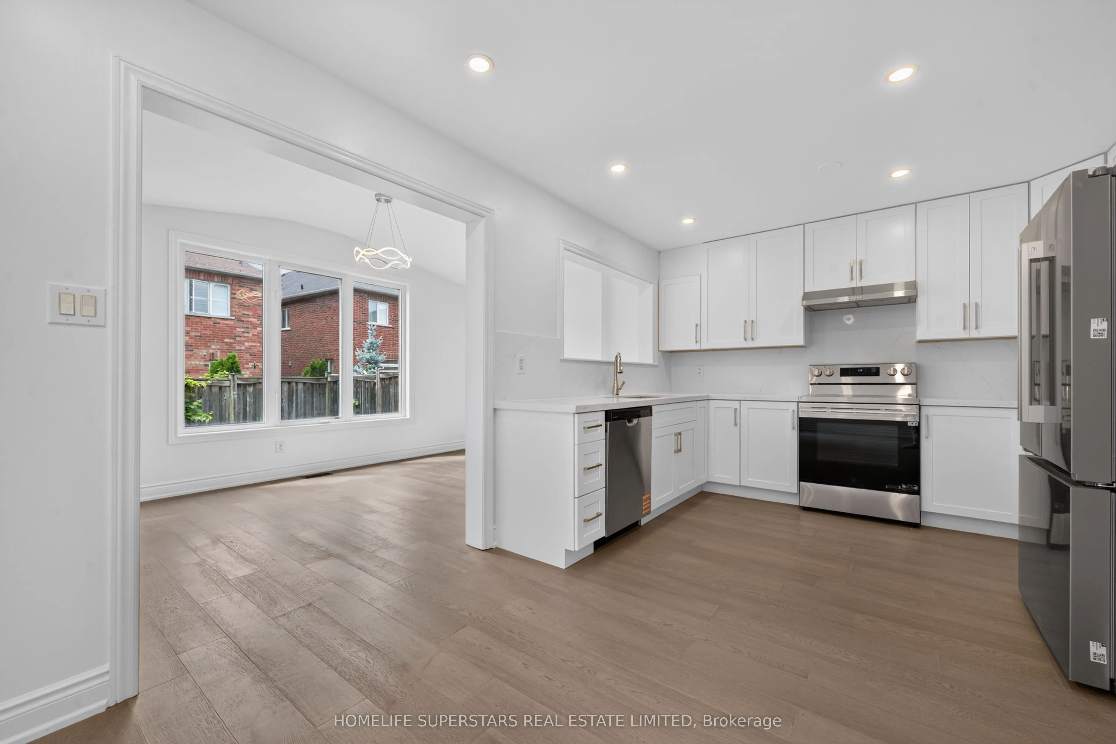 254 Giddings Crescent