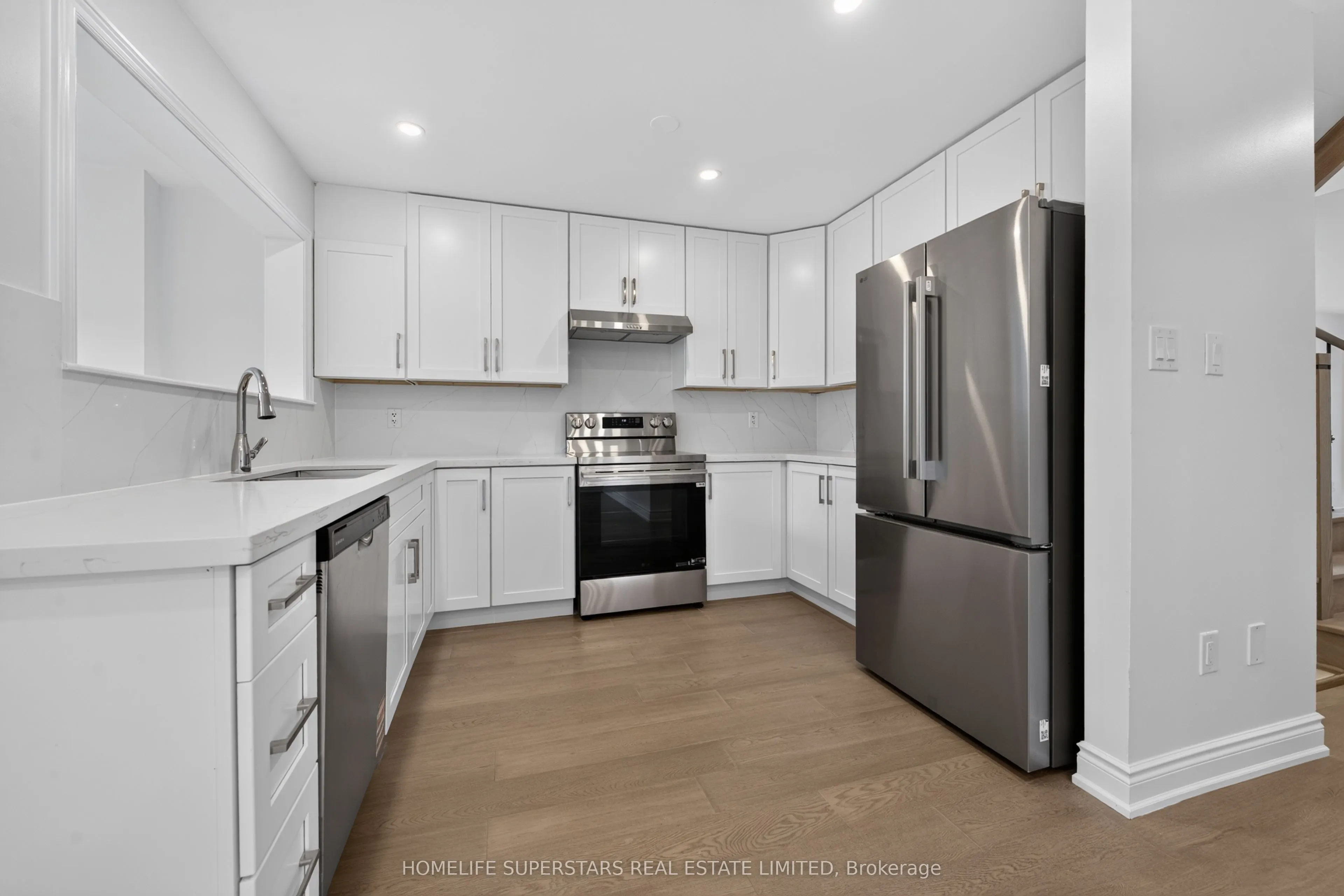 254 Giddings Crescent