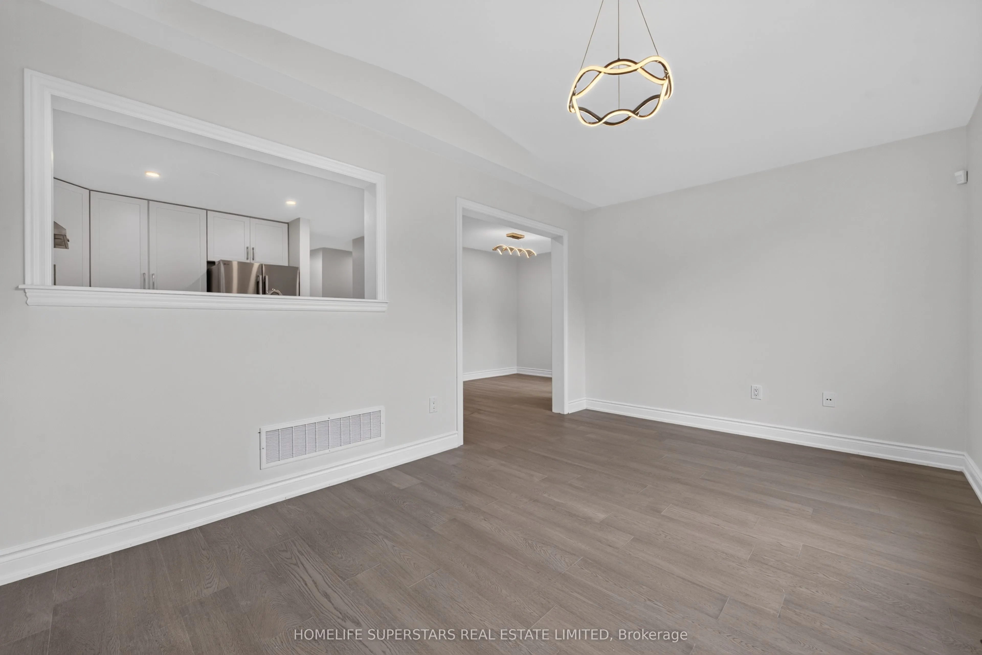 254 Giddings Crescent