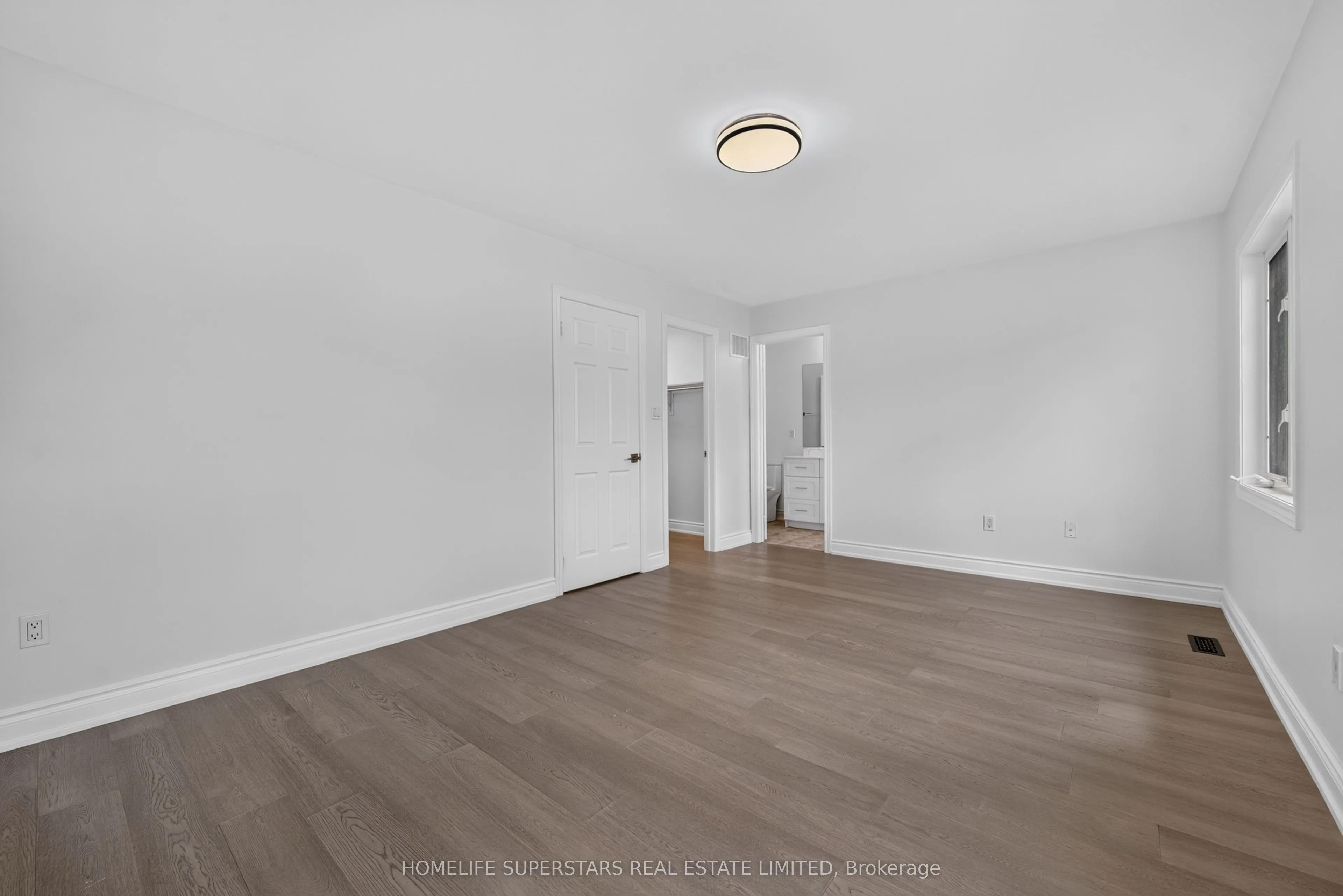 254 Giddings Crescent