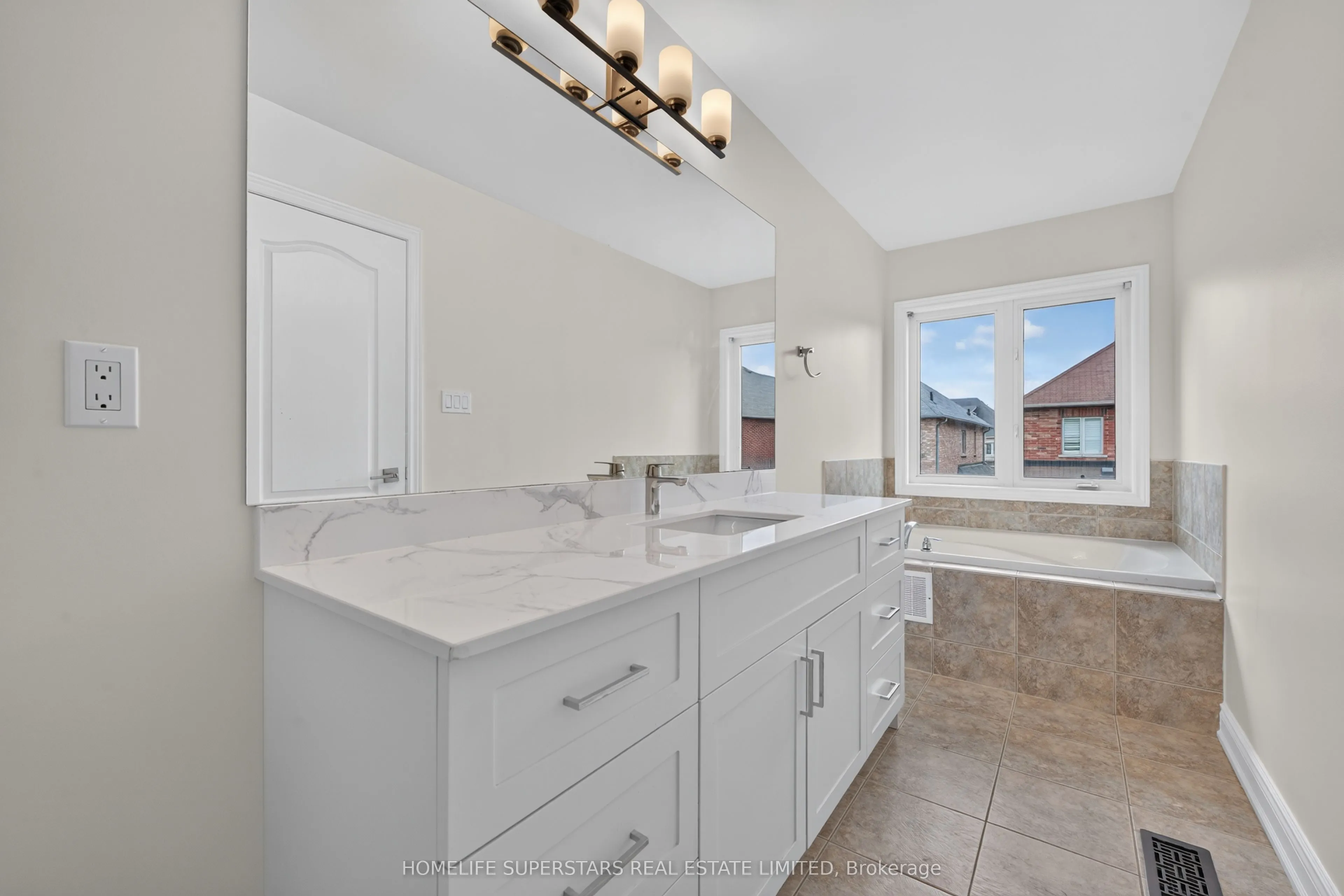 254 Giddings Crescent