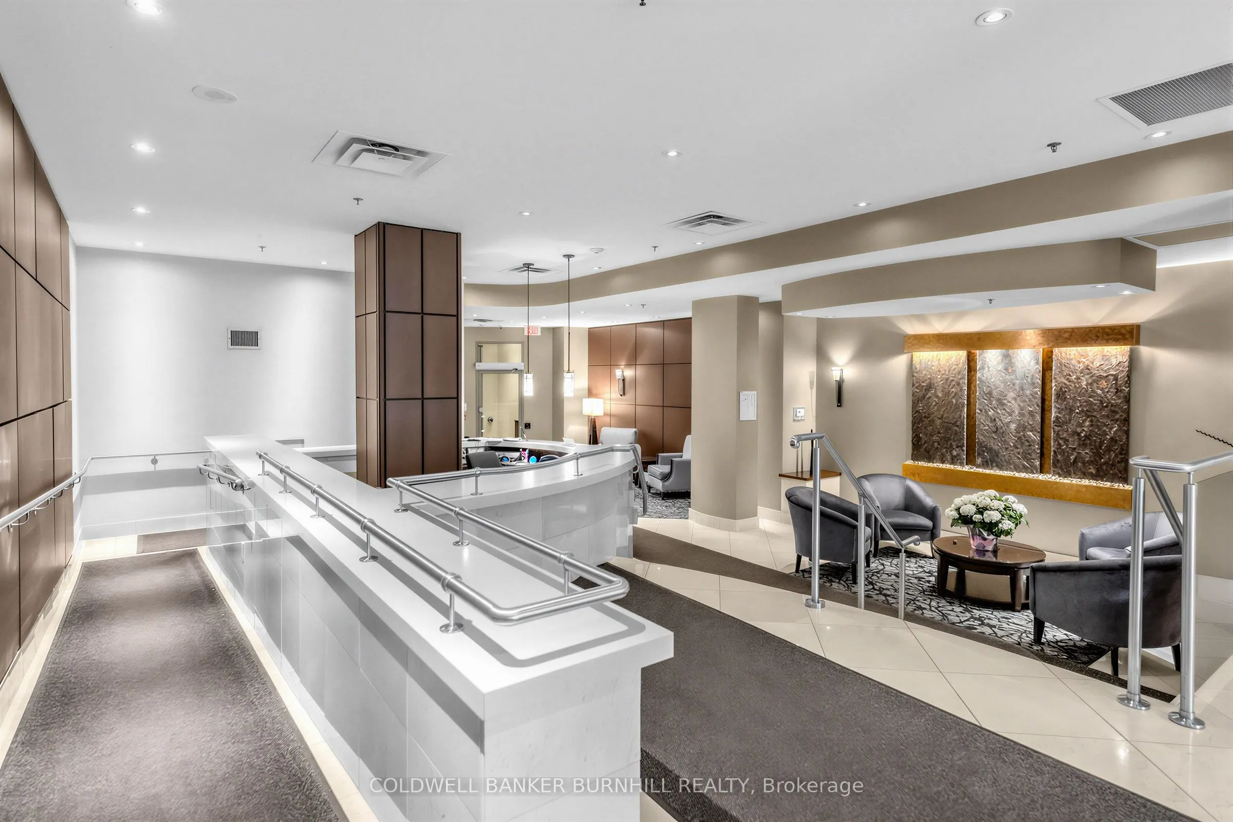 1477 Lakeshore Road #PH1