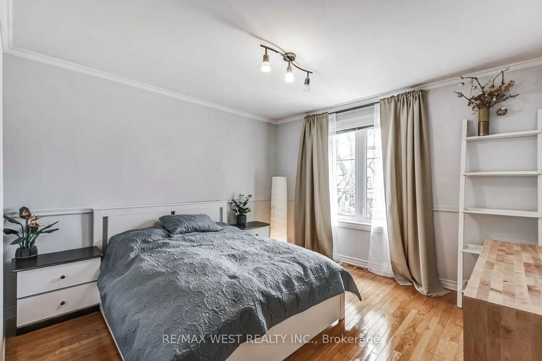 15 Wendover Road
