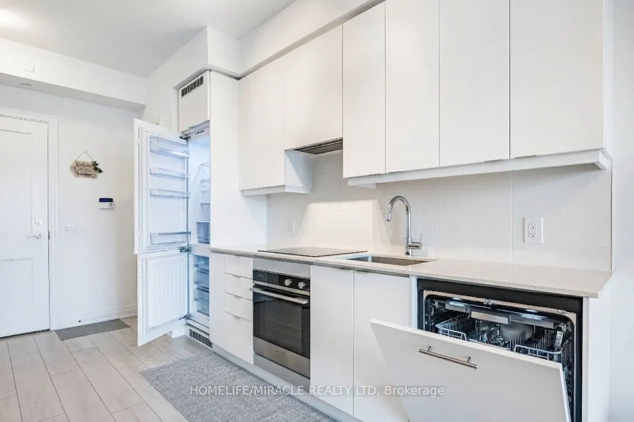 30 Elm Drive #3802
