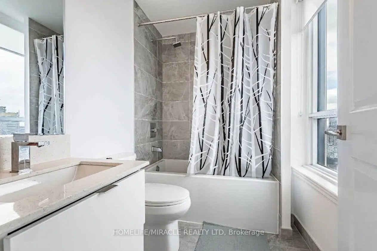 30 Elm Drive #3802