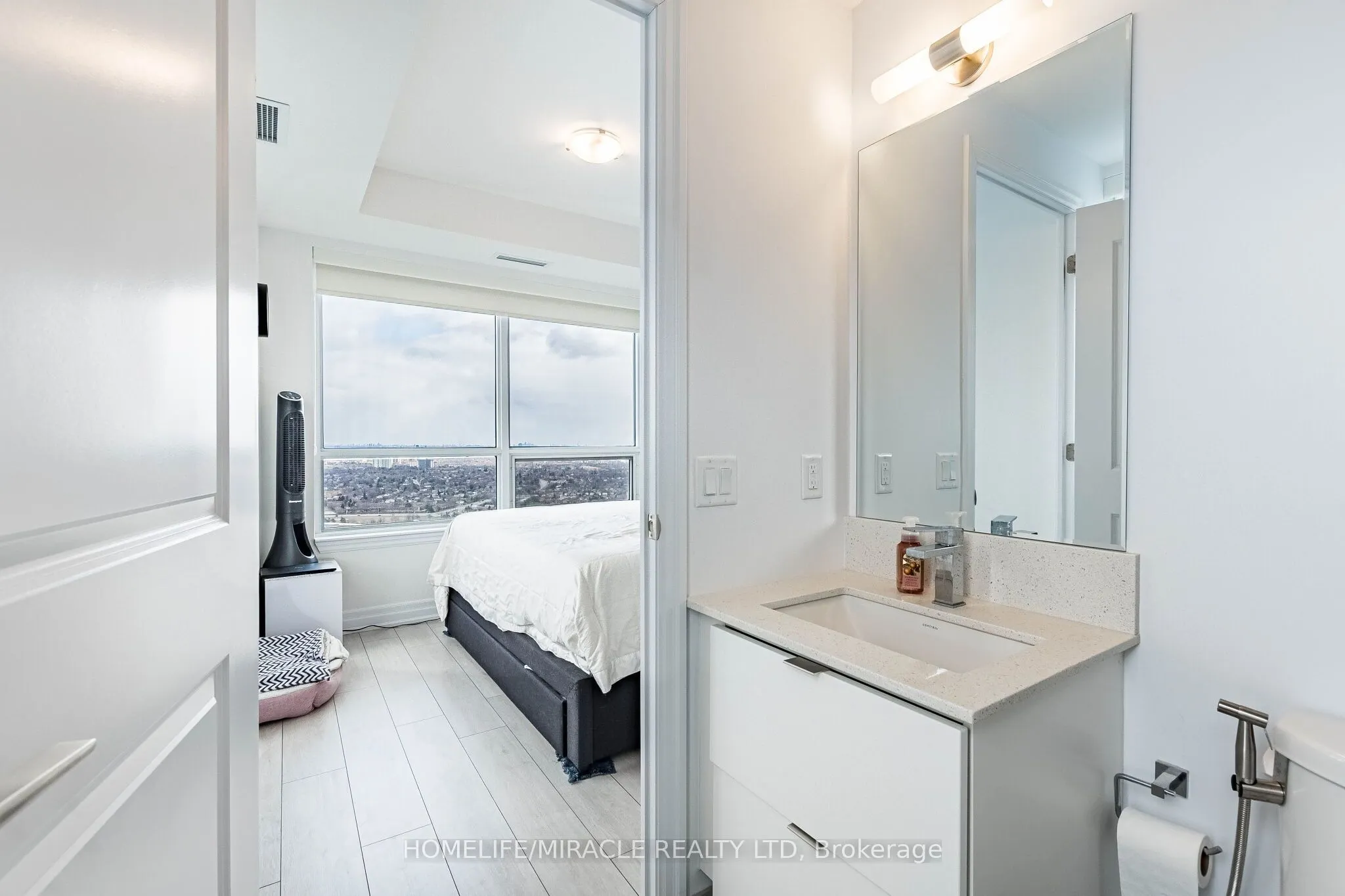 30 Elm Drive #3802