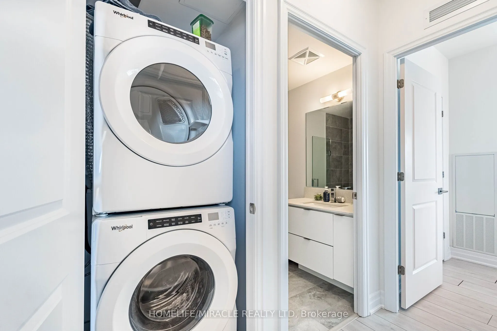 30 Elm Drive #3802