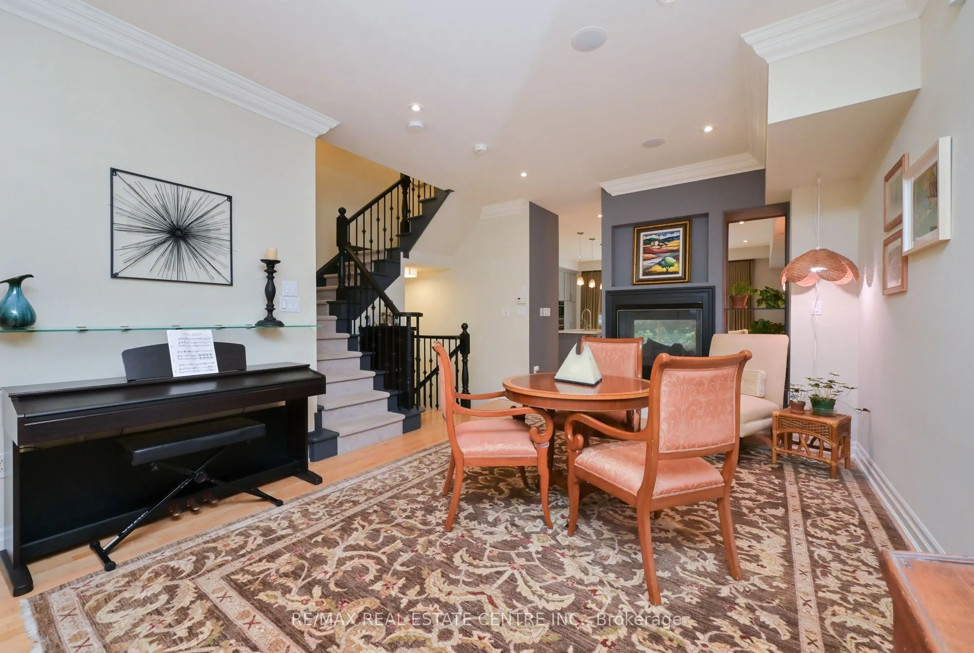 68 Compass Way #43