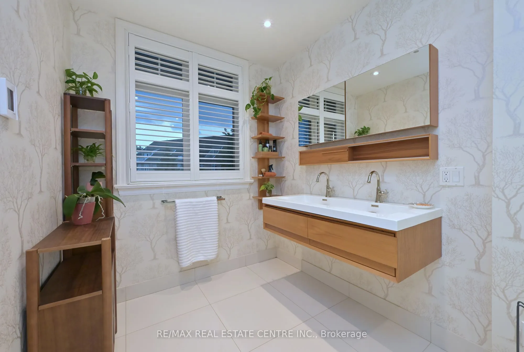 68 Compass Way #43