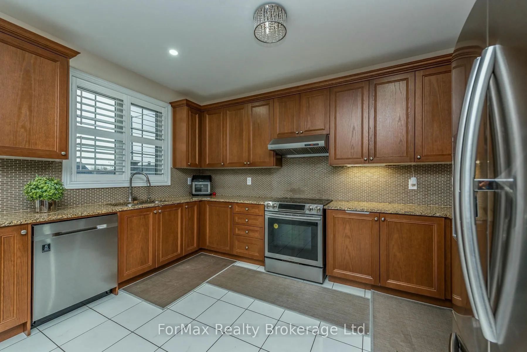 70 Zanetta Crescent