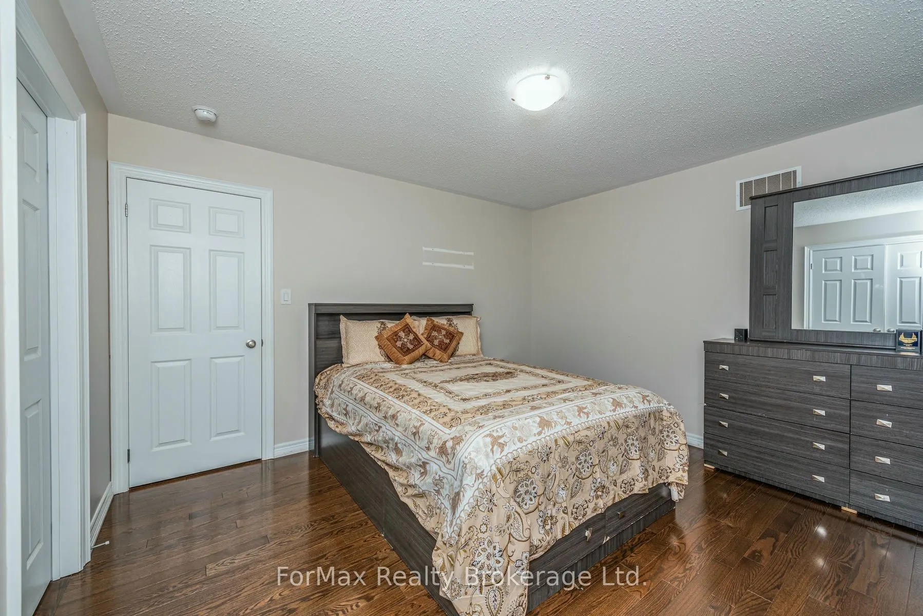 70 Zanetta Crescent
