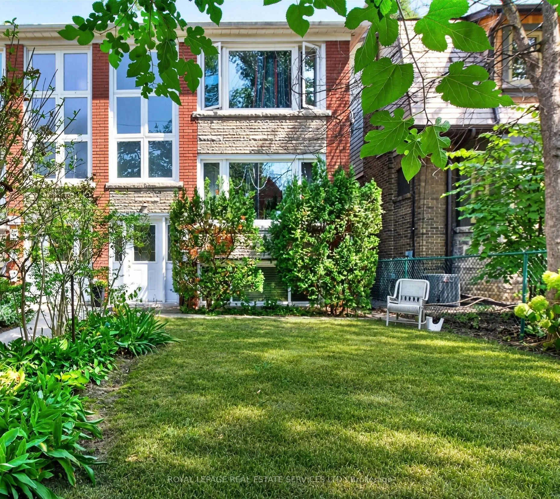 151A Evelyn Avenue #A