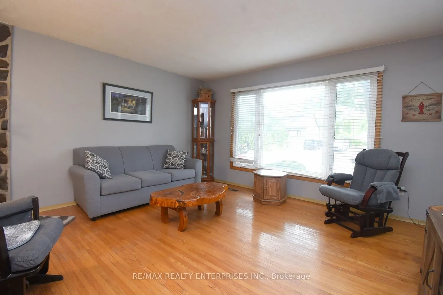120 Eaglewood Boulevard