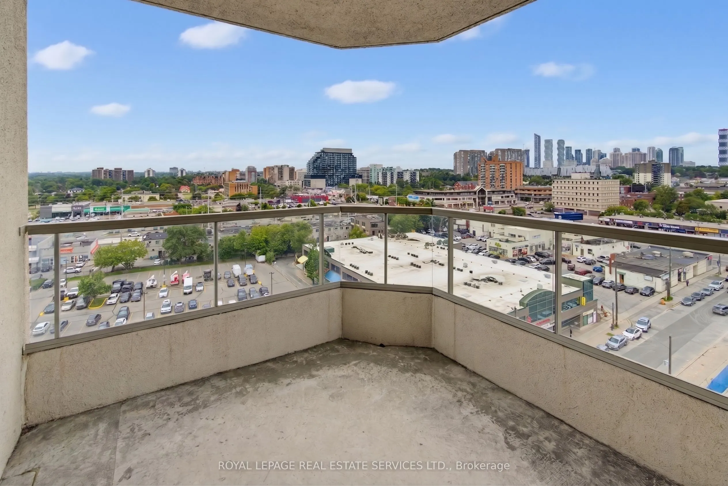 75 King Street E #1212