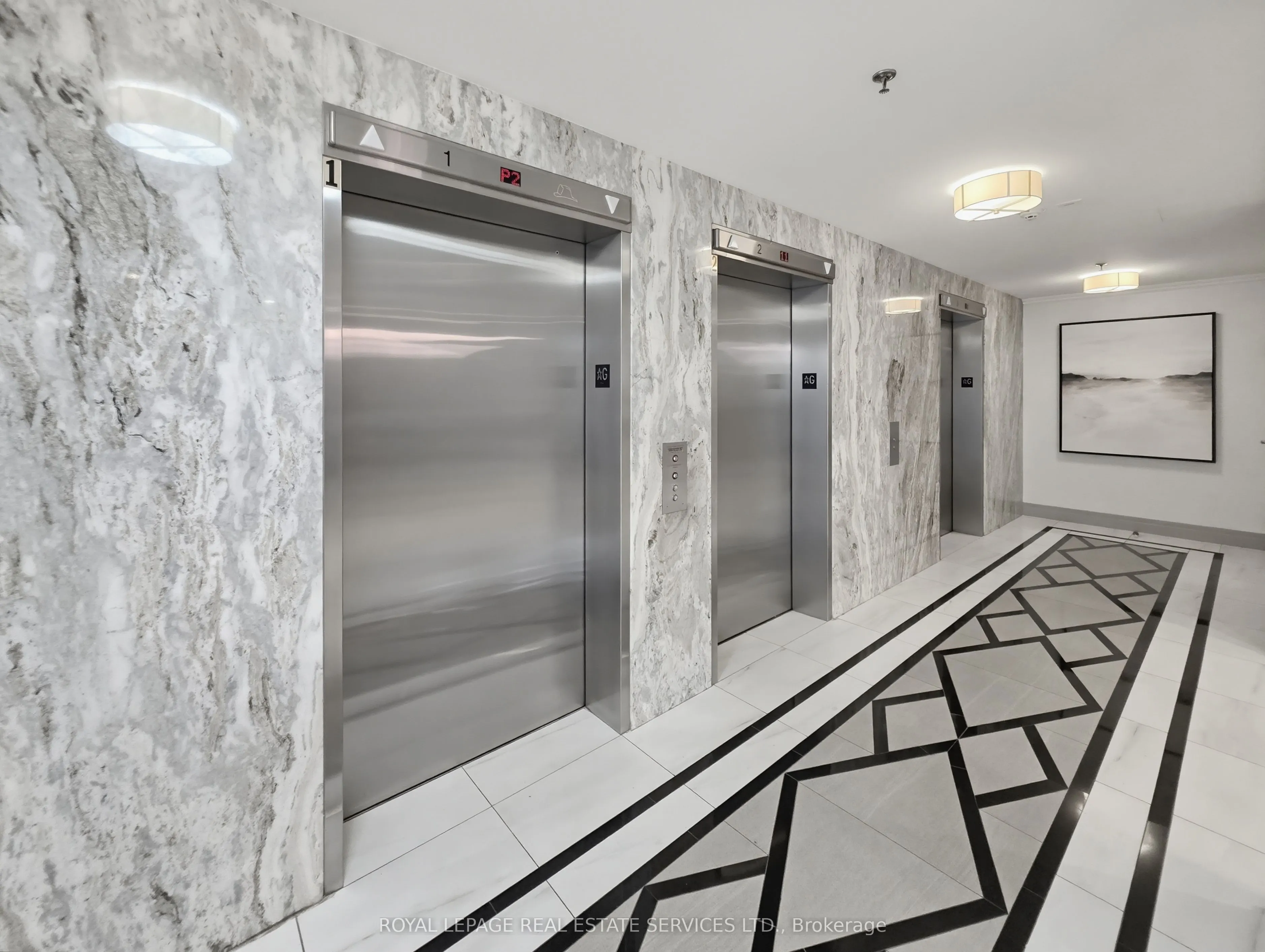 75 King Street E #1212