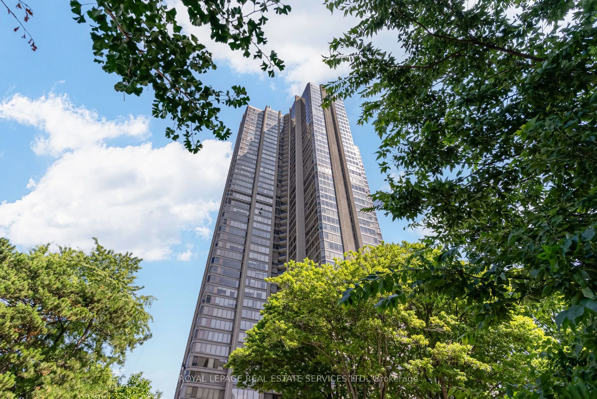 2045 Lake Shore Boulevard W #1610