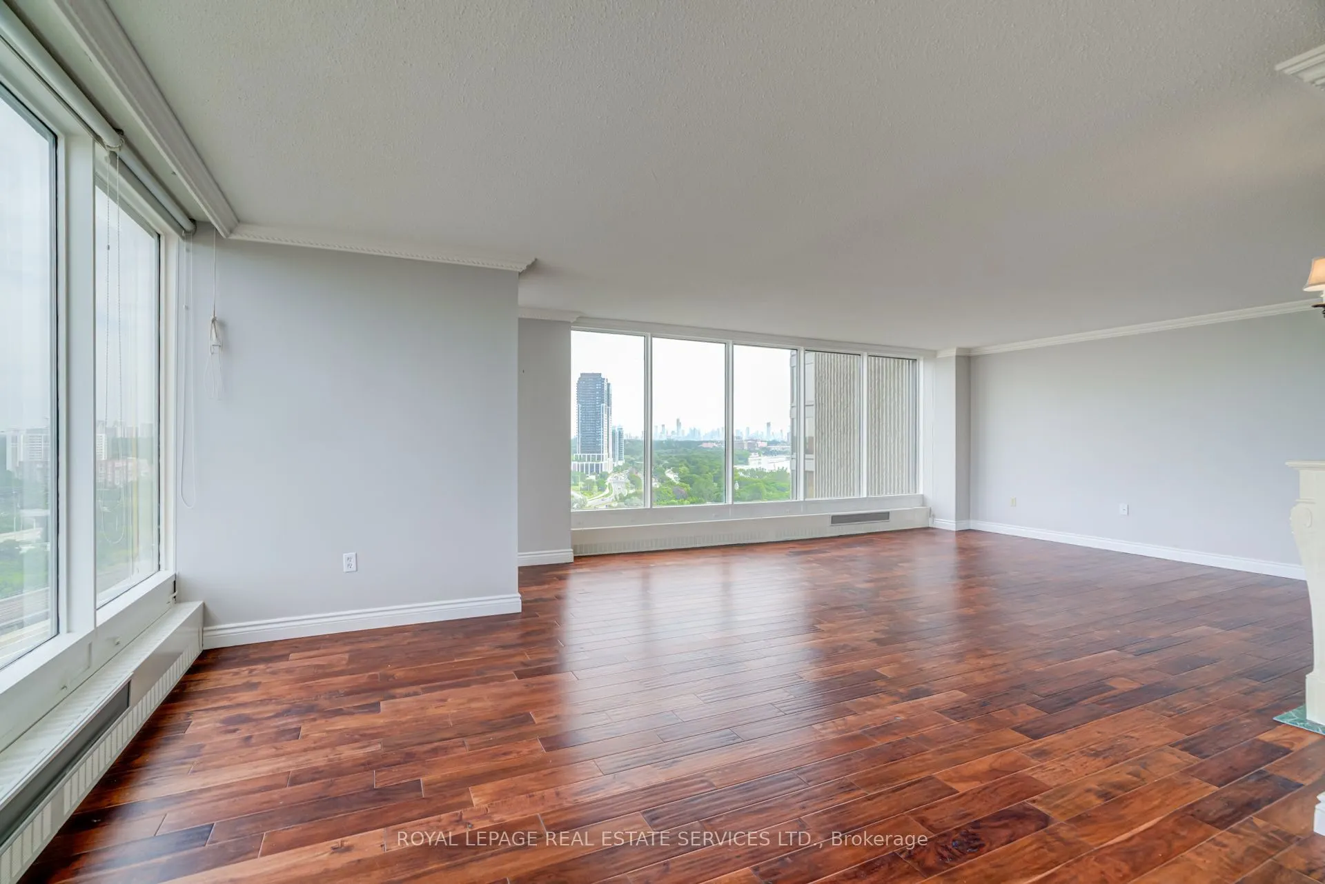 2045 Lake Shore Boulevard W #1610