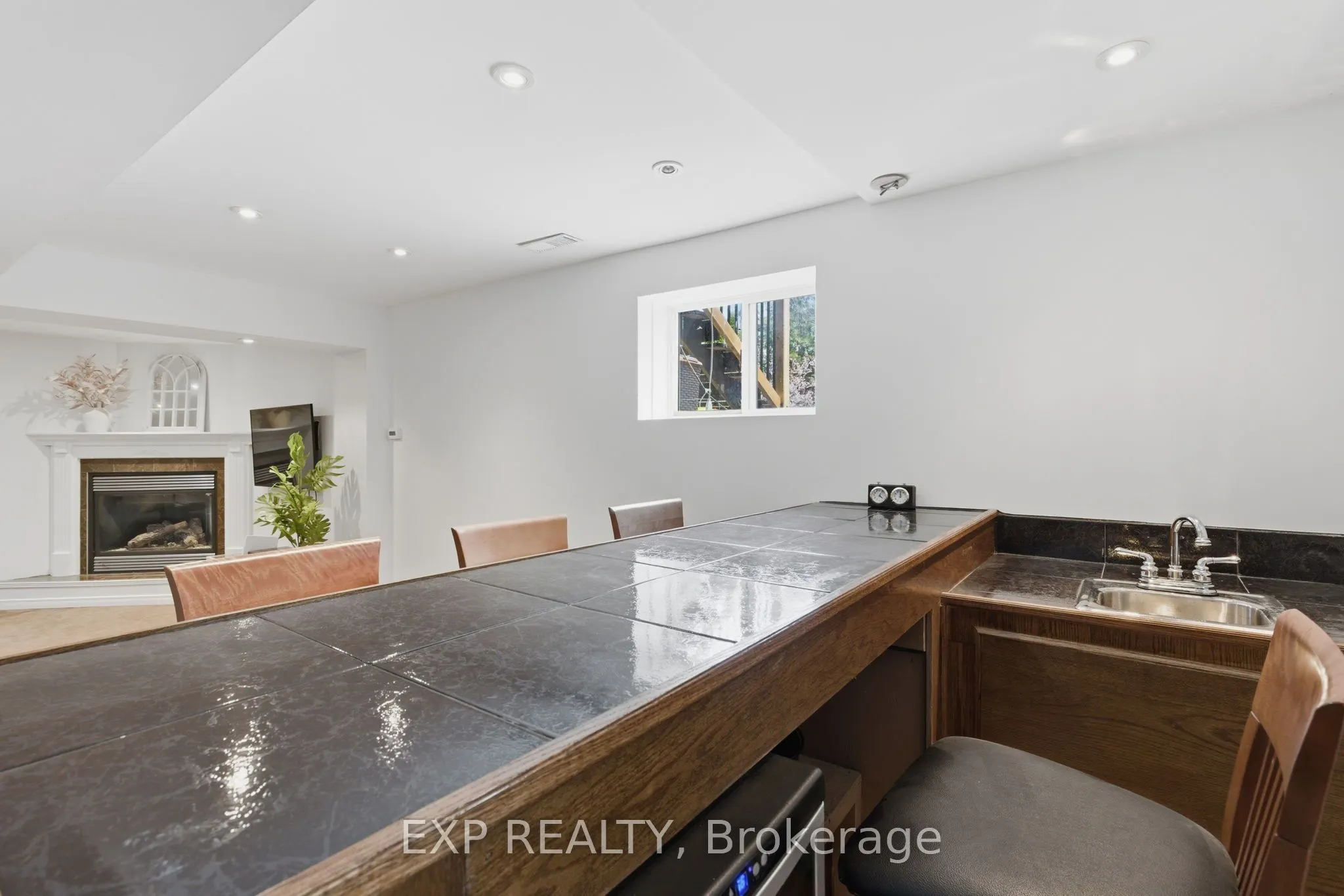 2137 Frontier Drive