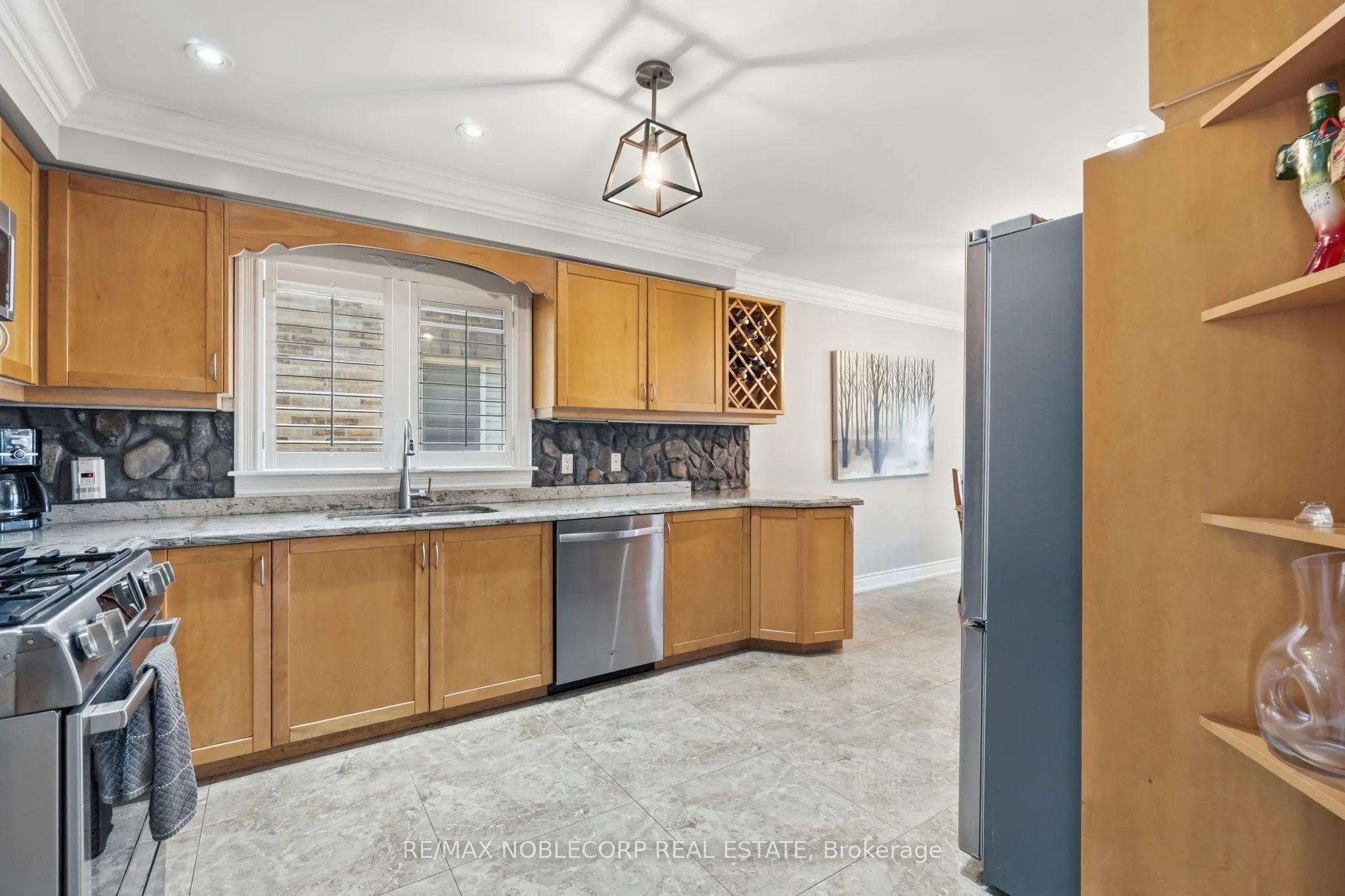111 Emily Carr Crescent