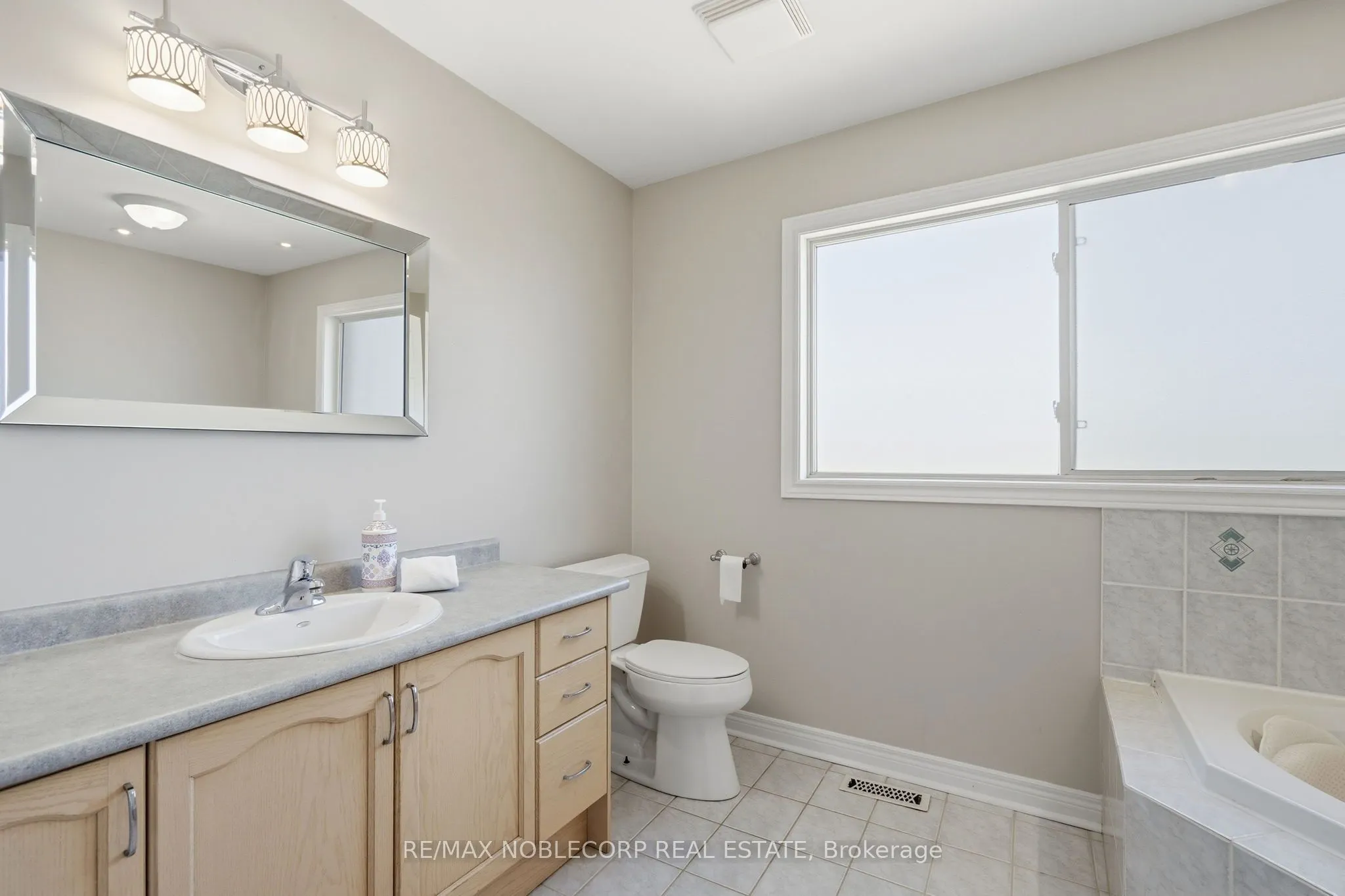 111 Emily Carr Crescent
