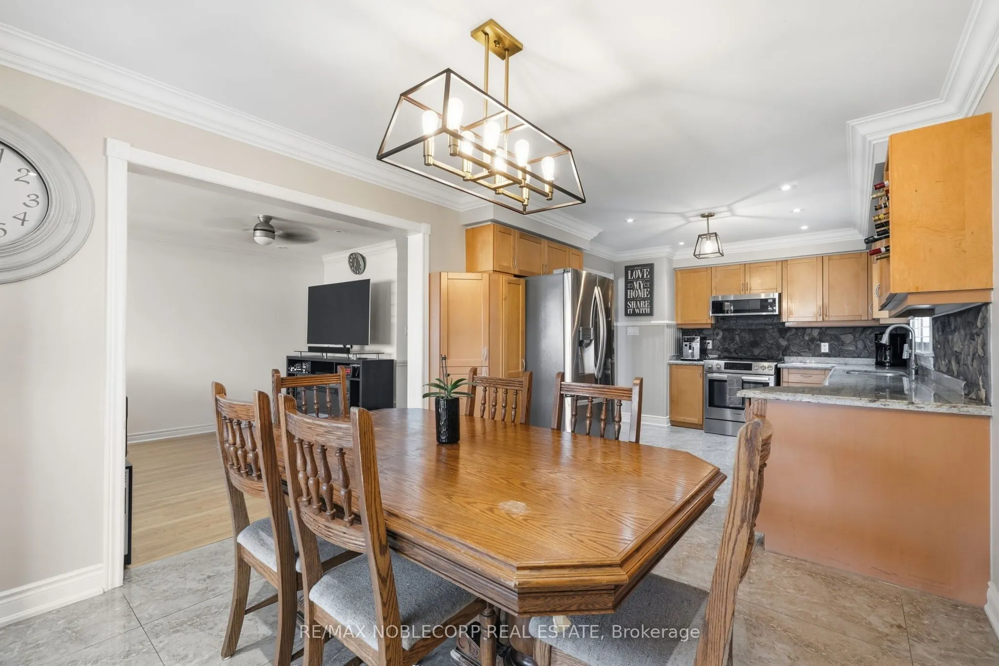 111 Emily Carr Crescent