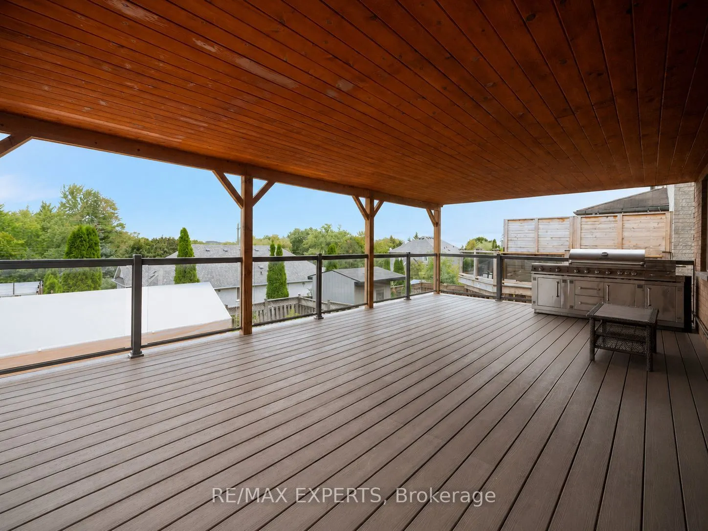 90 Coolspring Crescent