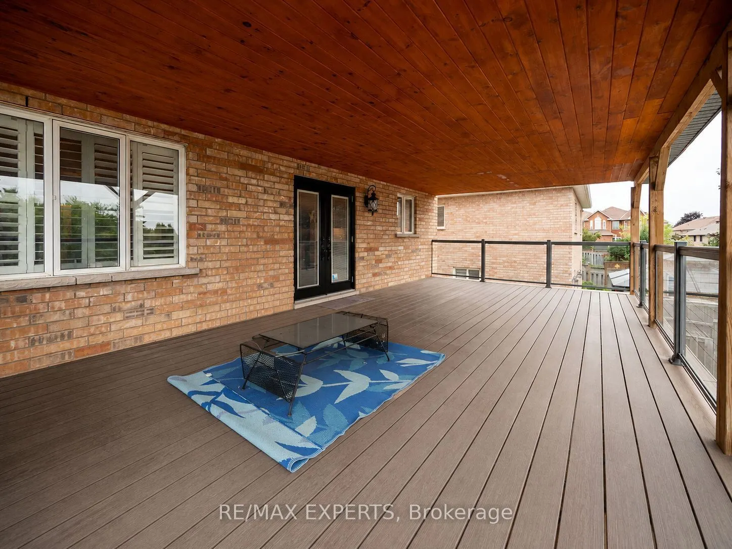 90 Coolspring Crescent