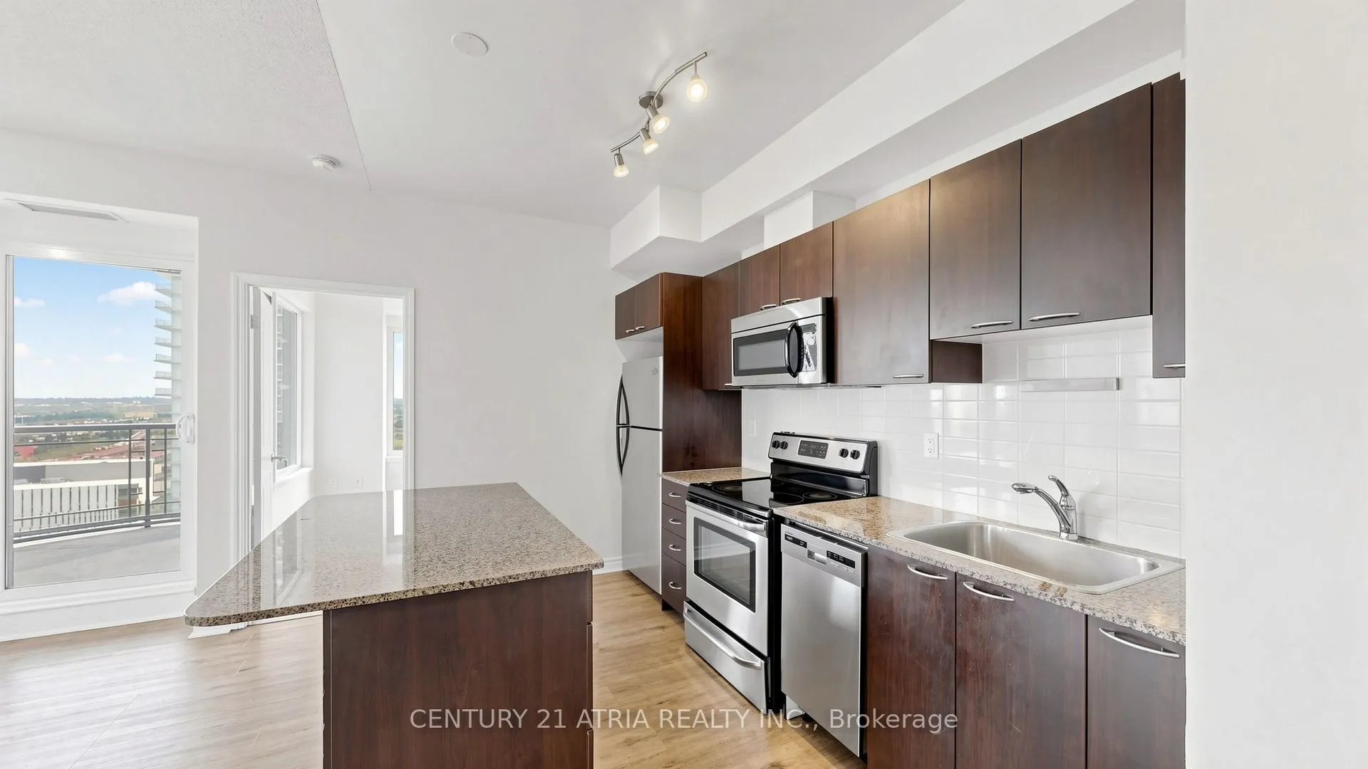385 Prince Of Wales Drive #1802
