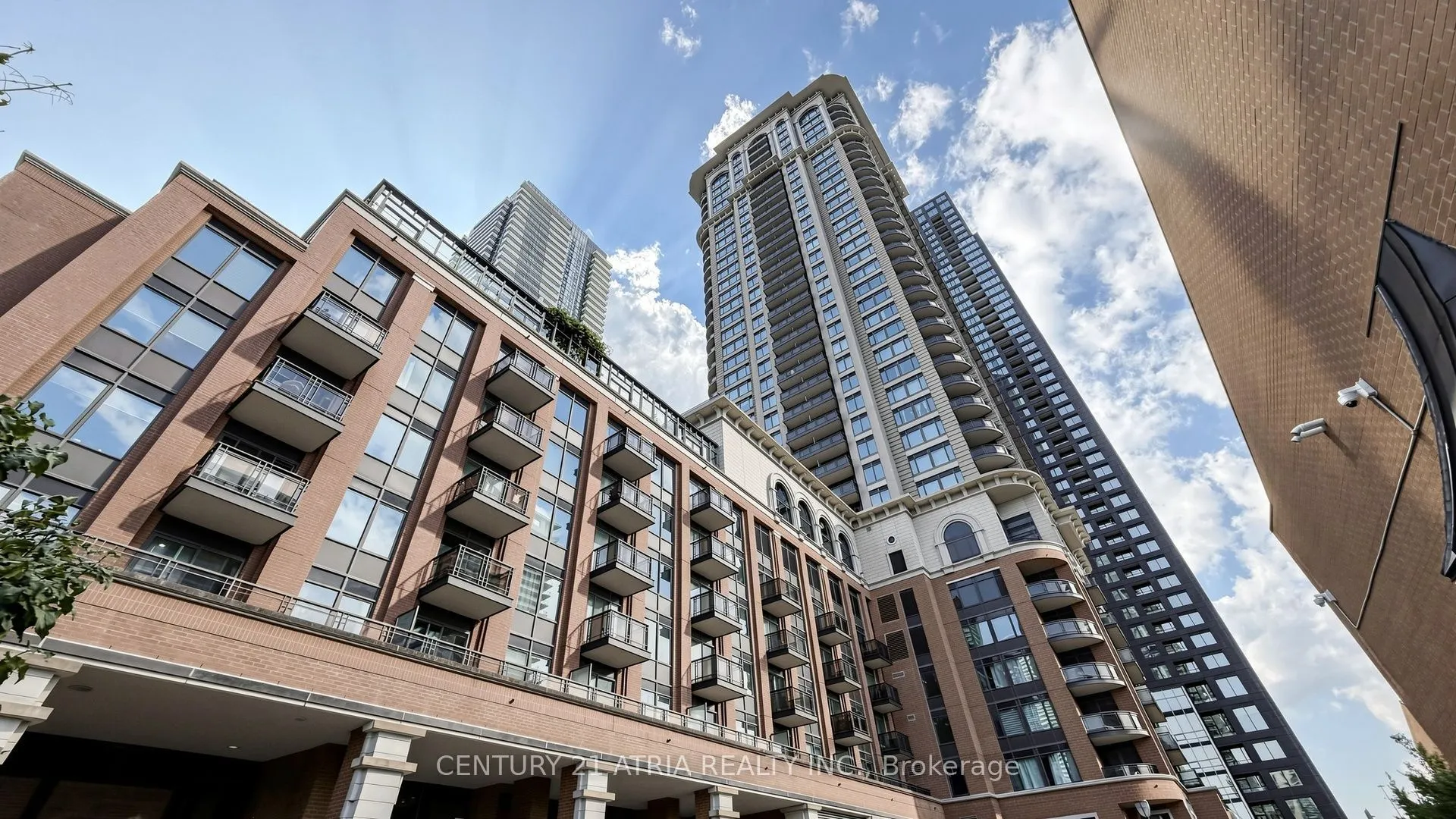 385 Prince Of Wales Drive #1802