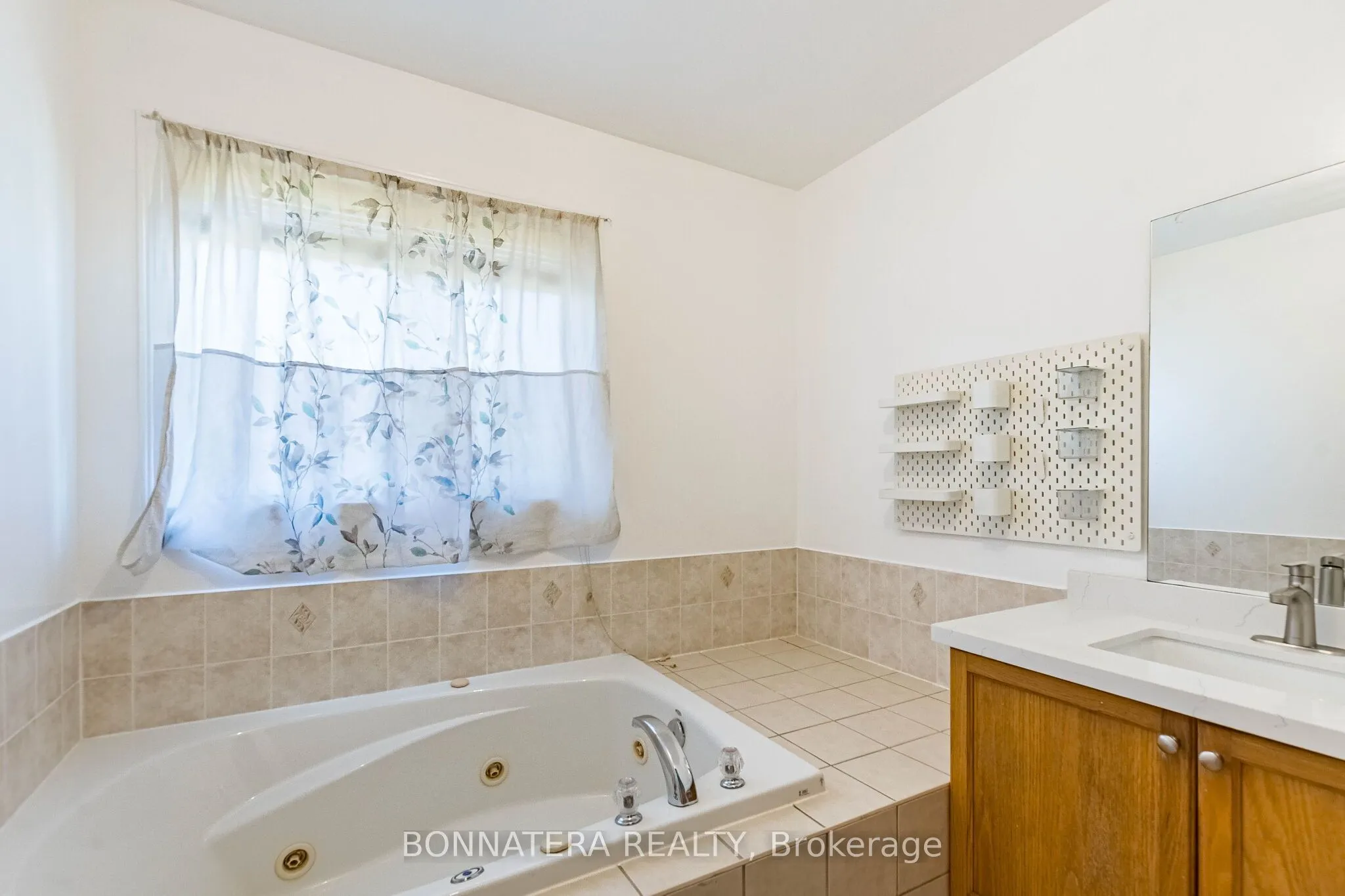 4297 Guildwood Way