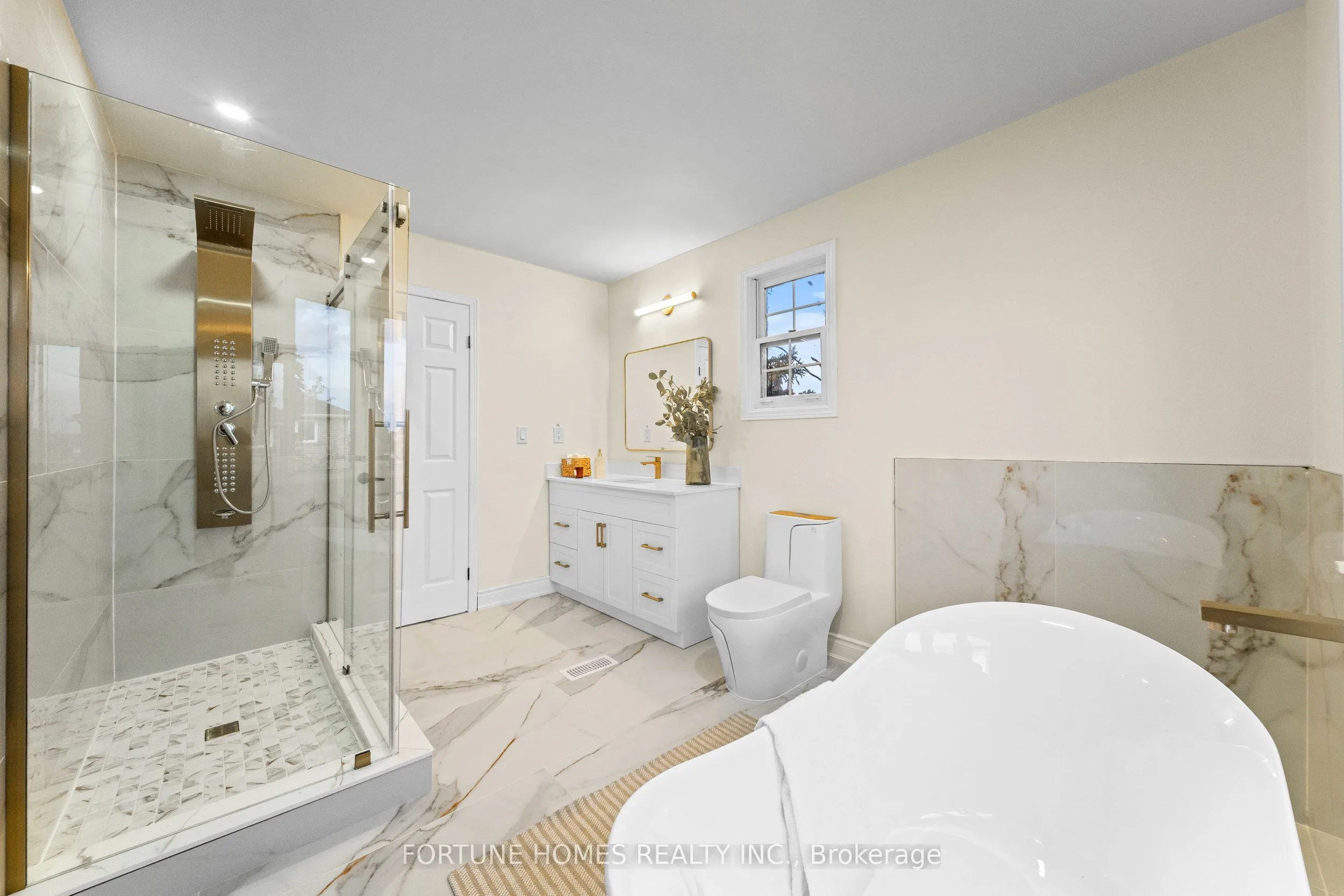 1 Ortona Drive