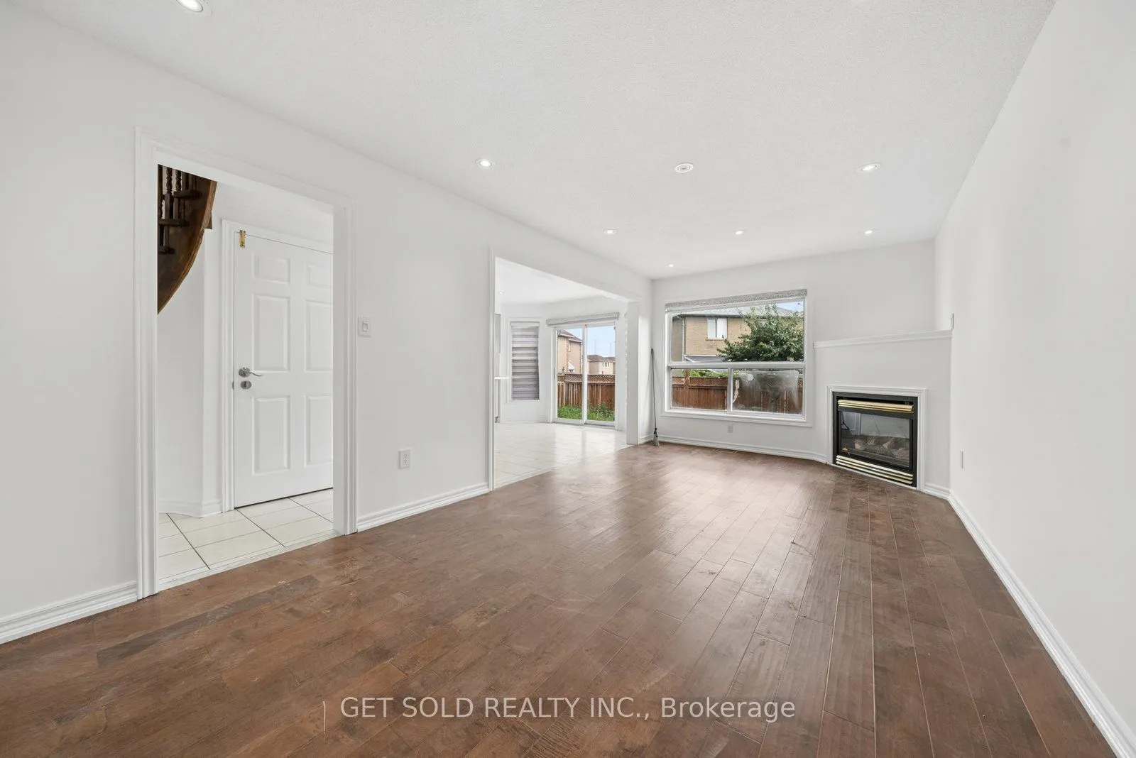 57 Oaklea Boulevard