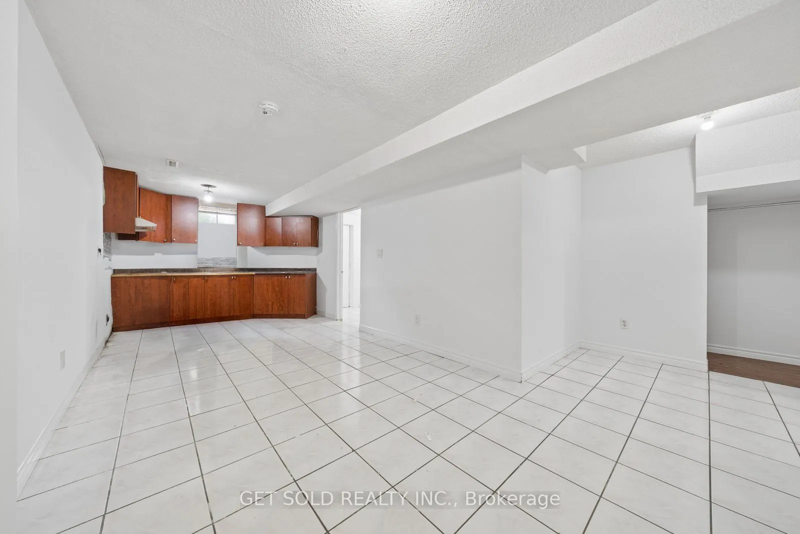 57 Oaklea Boulevard