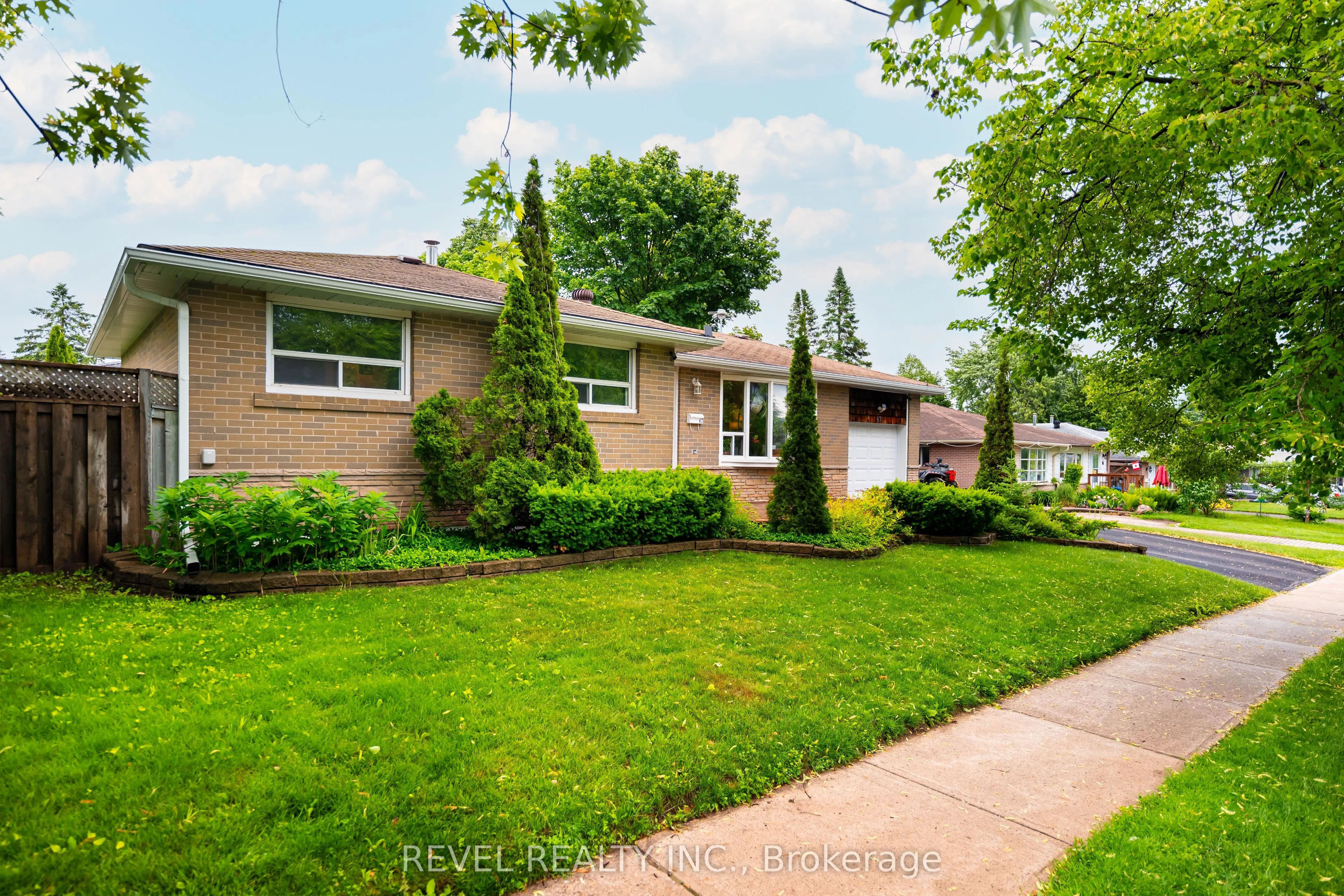 67 Carlton Drive