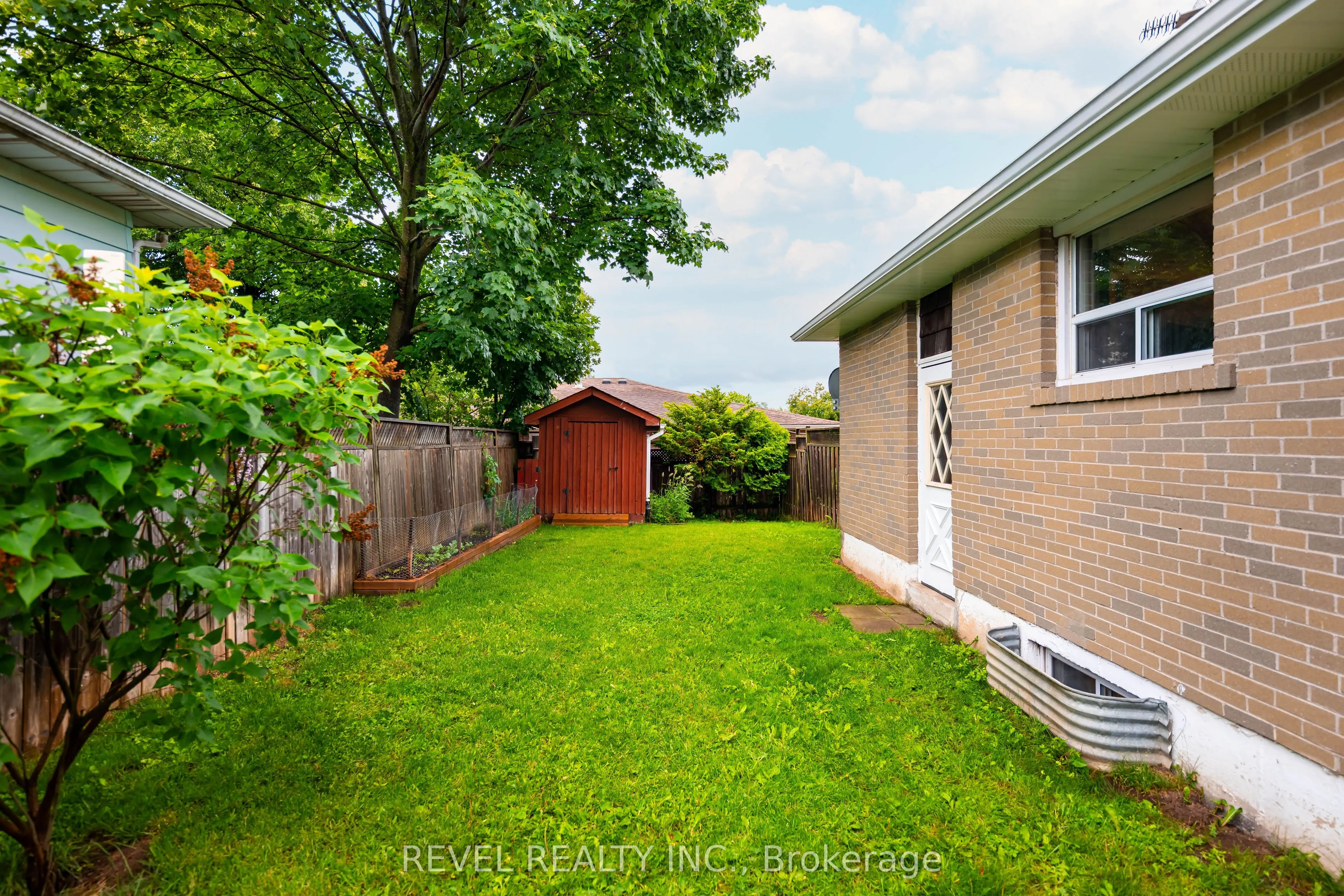 67 Carlton Drive