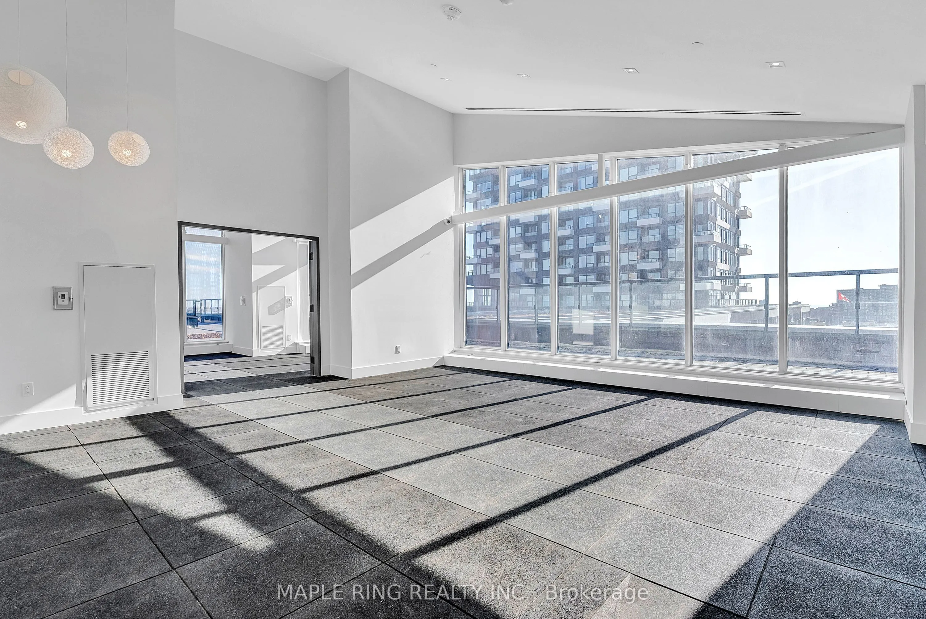 2485 Taunton Road #450