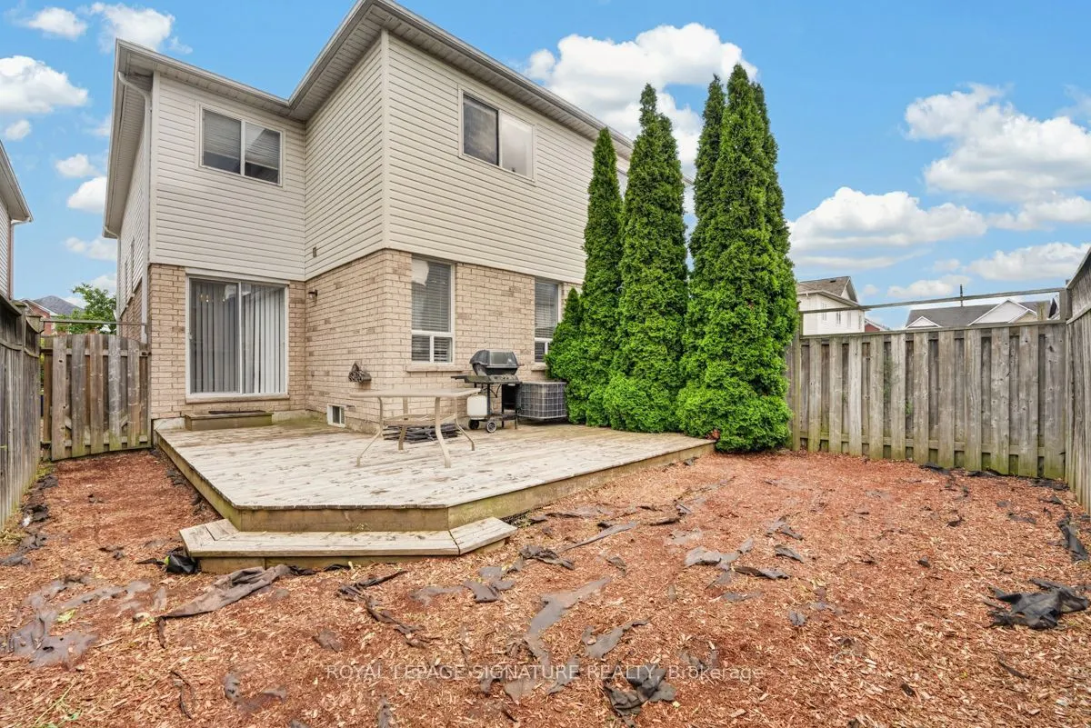 19 Mossgrove Crescent