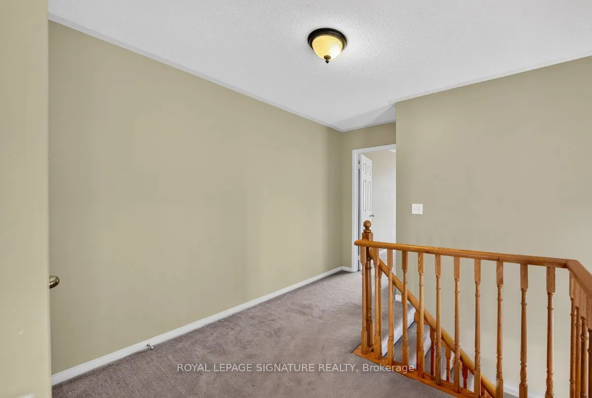 19 Mossgrove Crescent