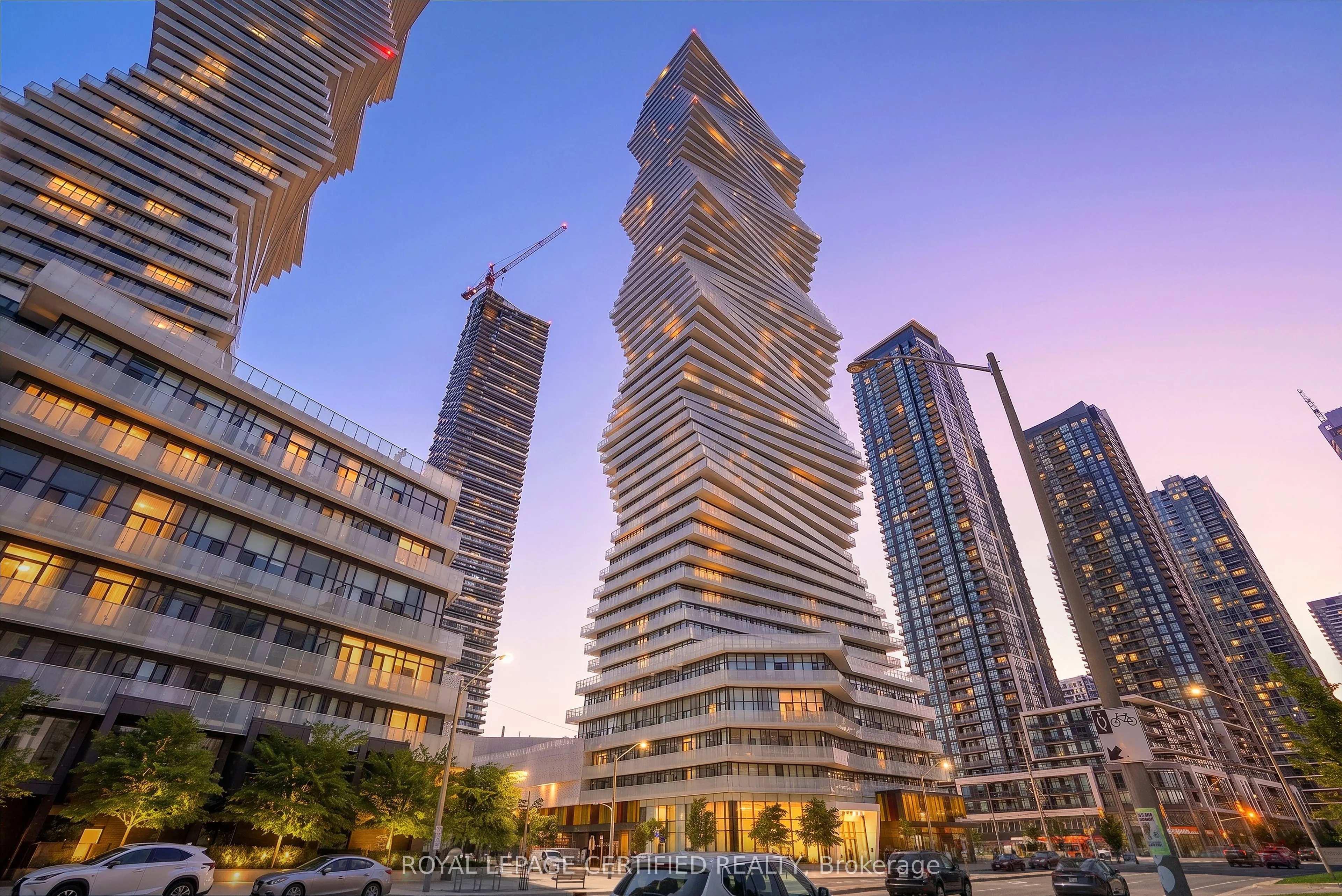 3900 Confederation Parkway #5907