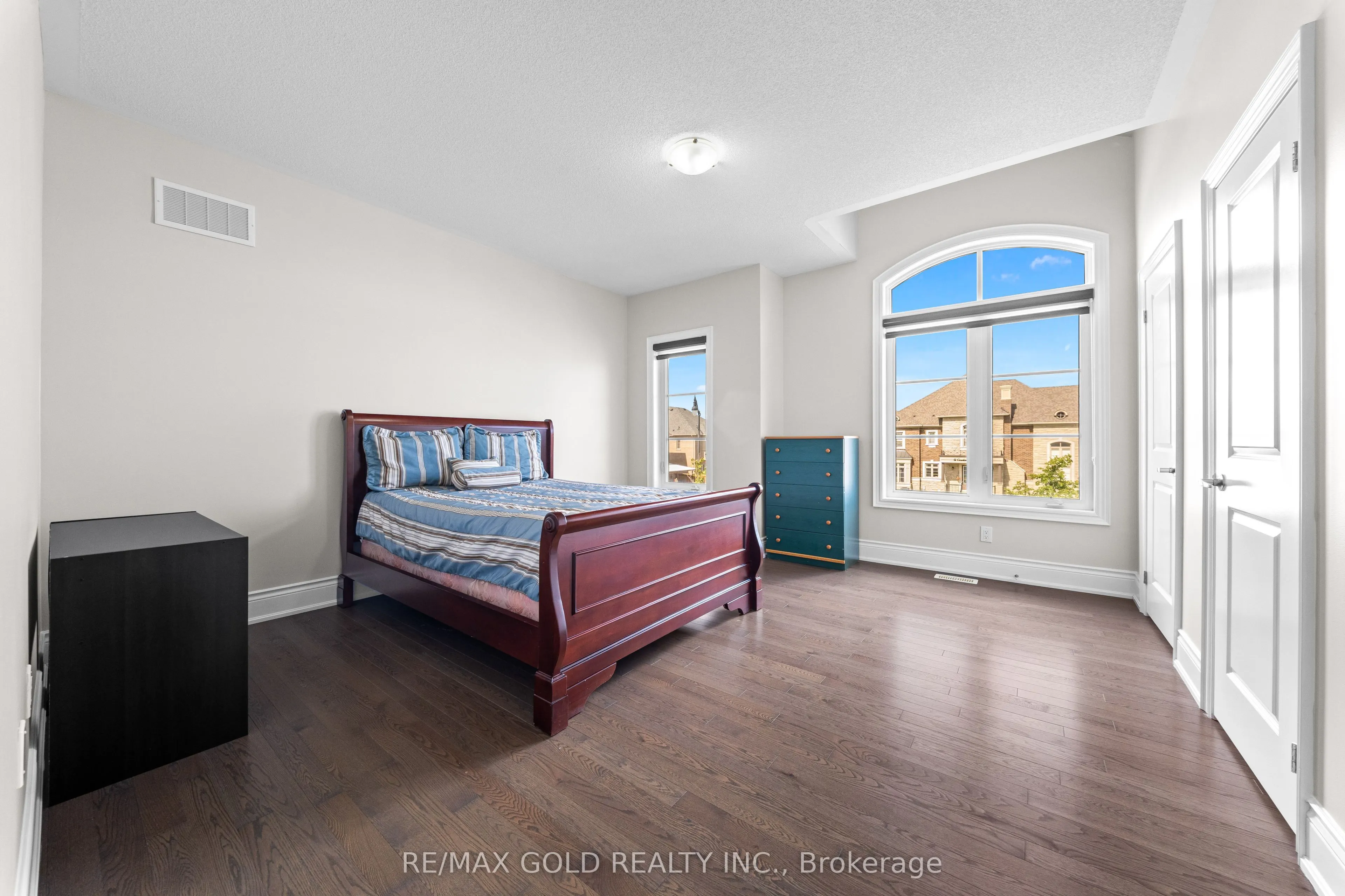 54 Gordon  Randle Drive