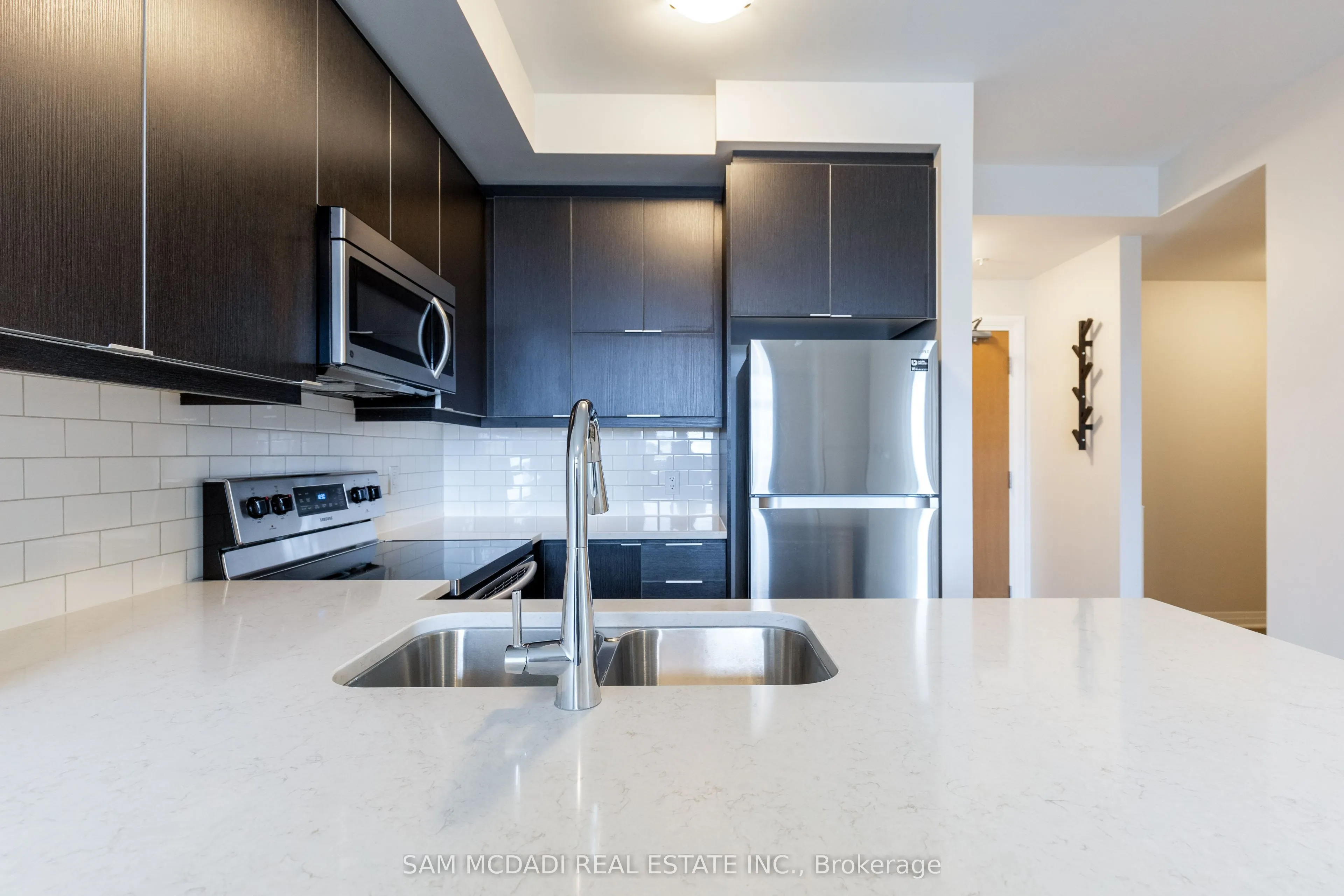 1105 Leger Way #319
