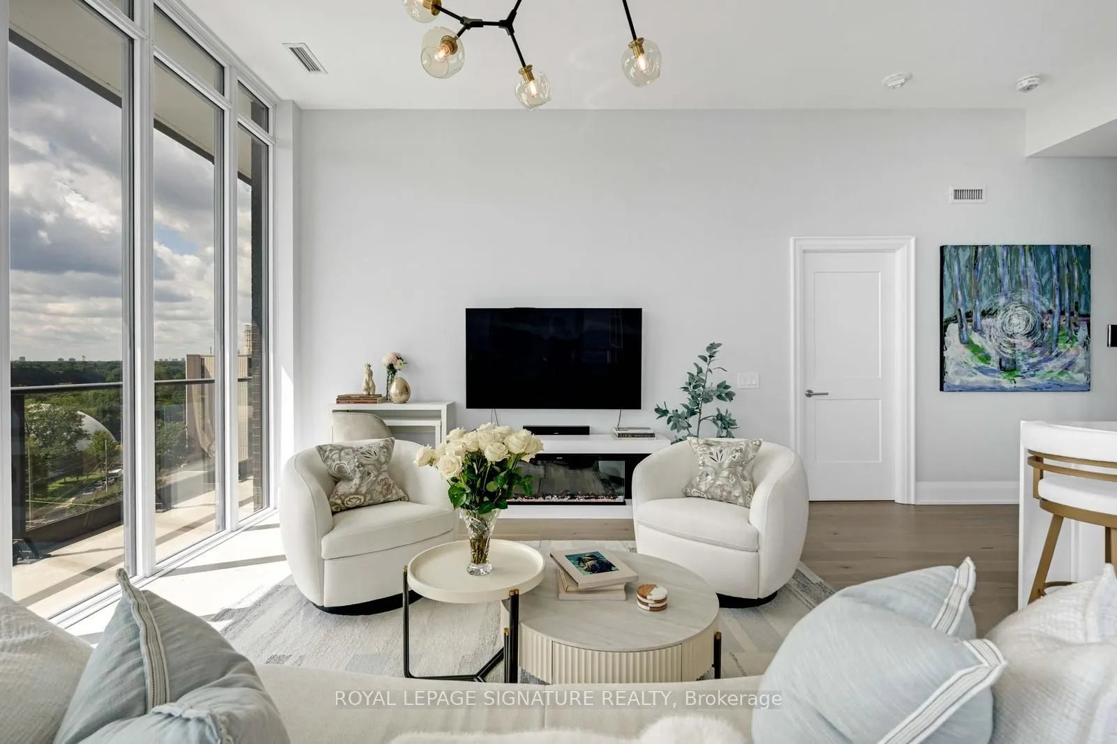 21 Park Street E #1103