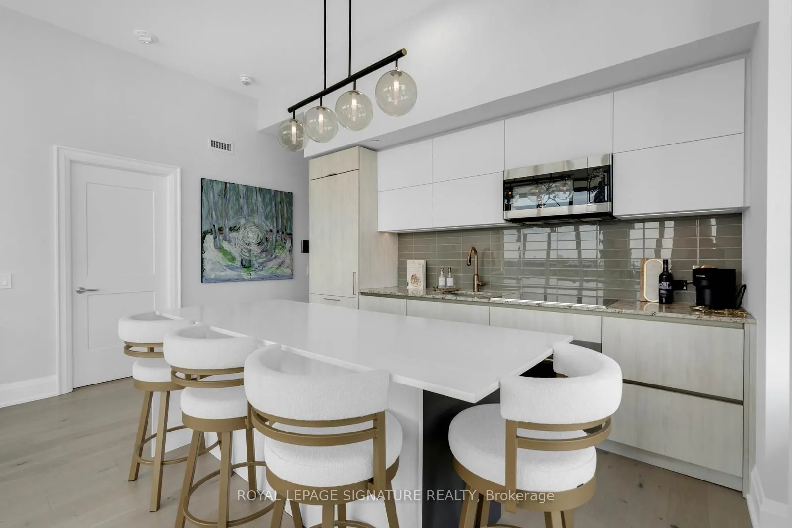 21 Park Street E #1103